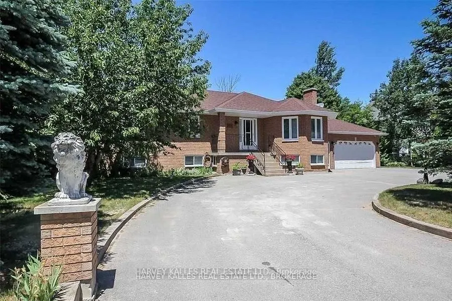 11 Twin Pines Drive, #Main