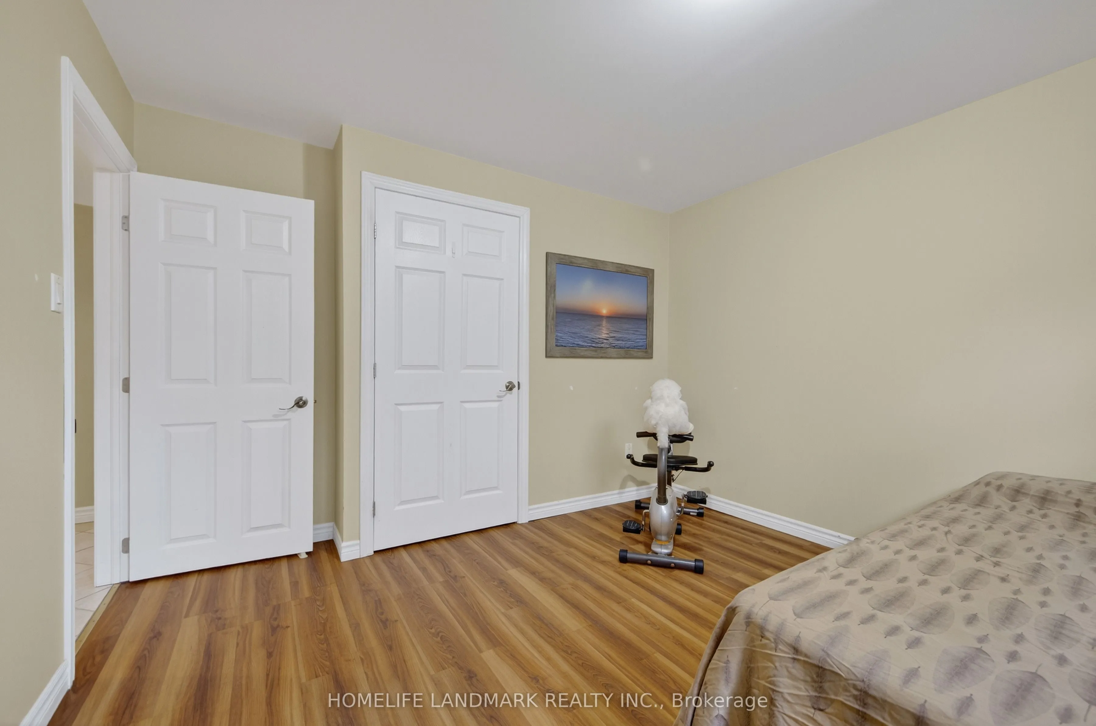 352 Georgian Drive