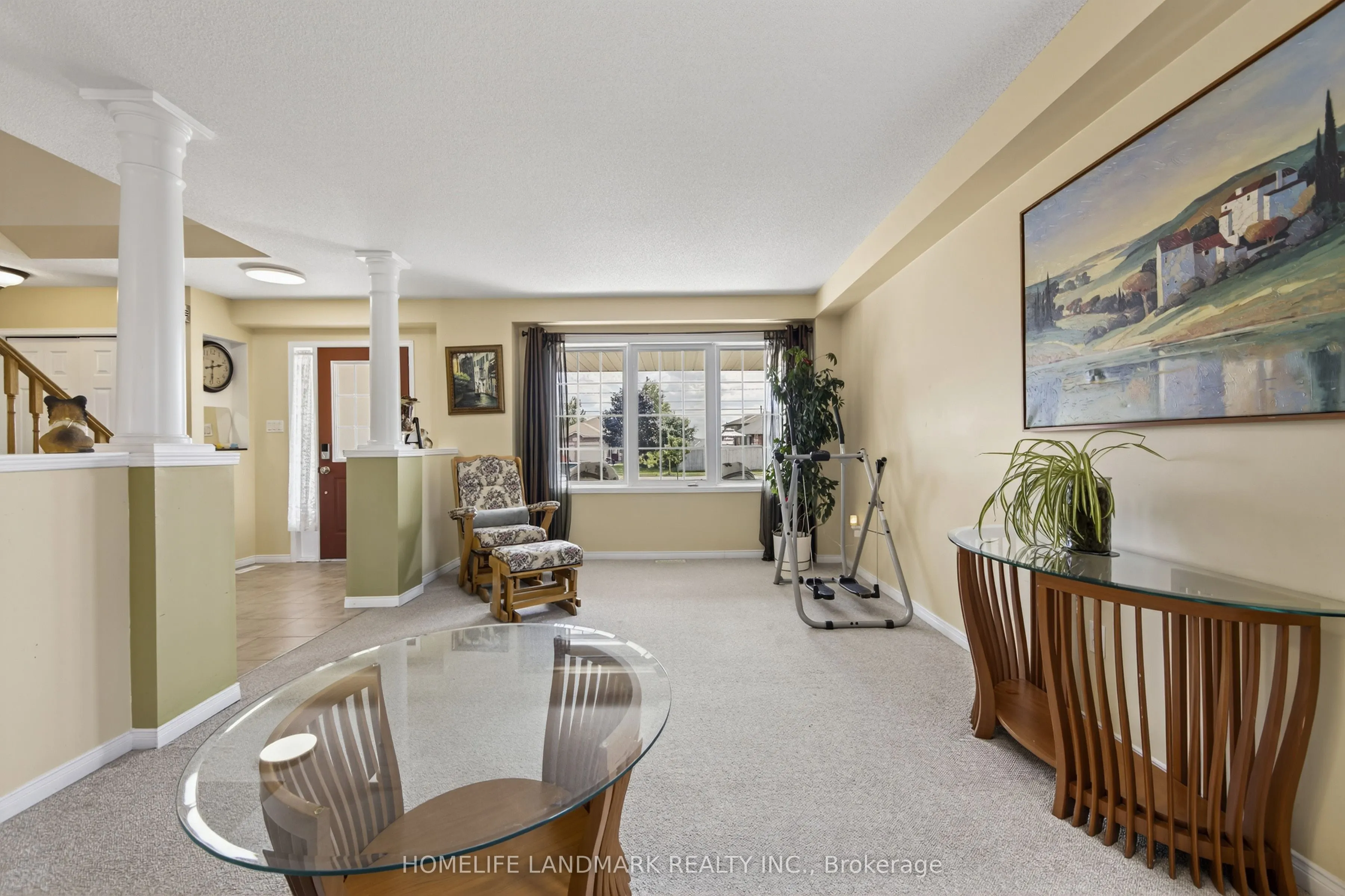 352 Georgian Drive