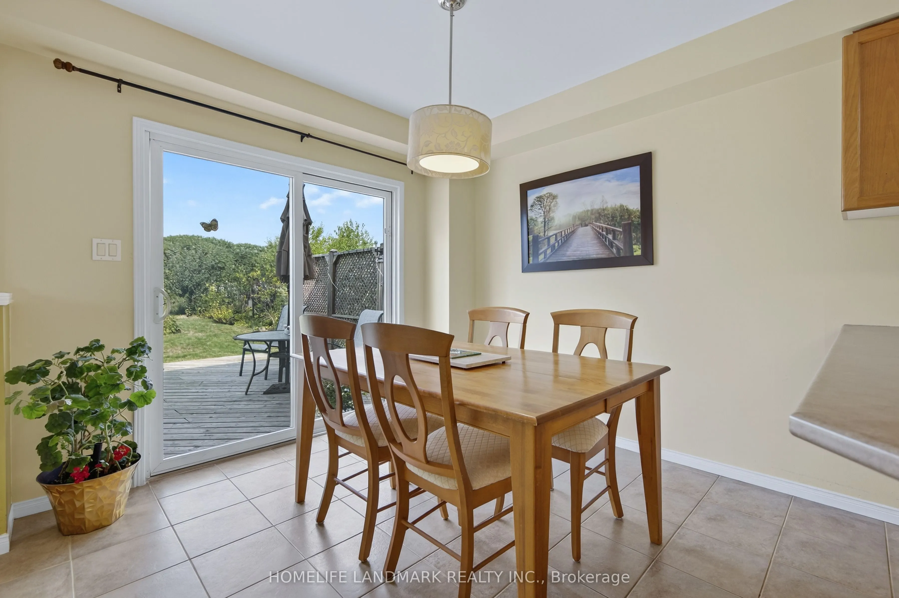 352 Georgian Drive