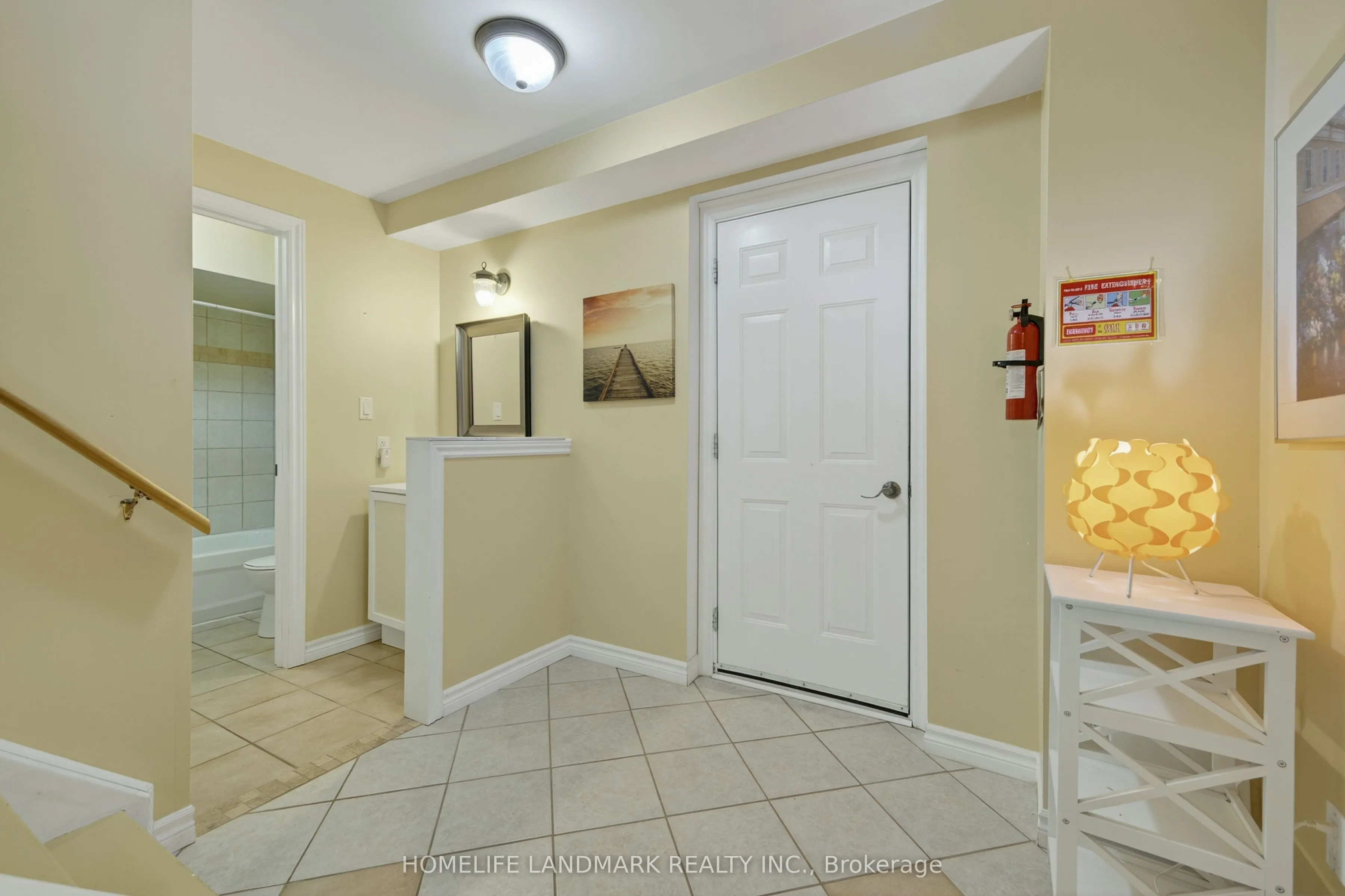 352 Georgian Drive