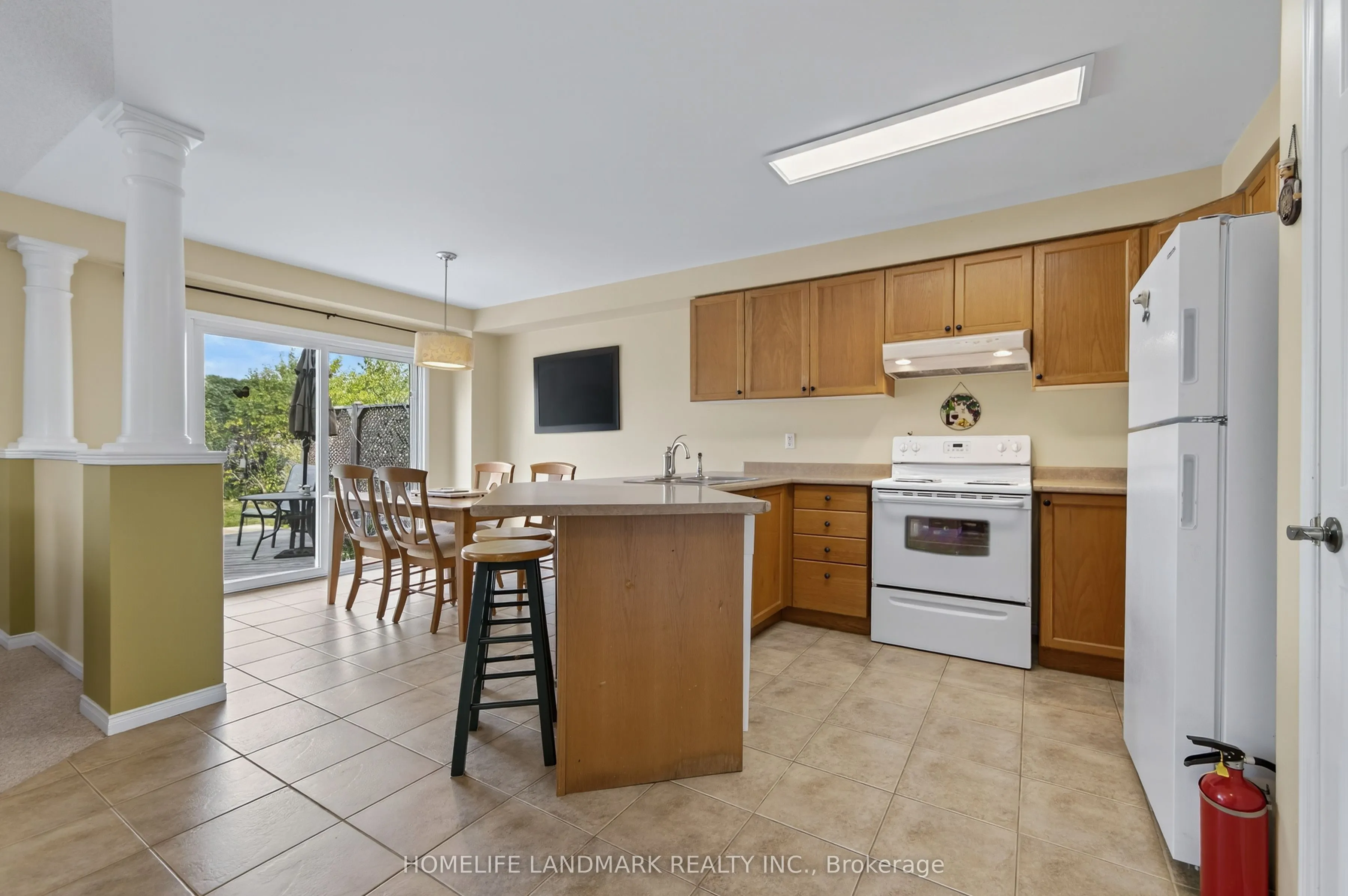 352 Georgian Drive