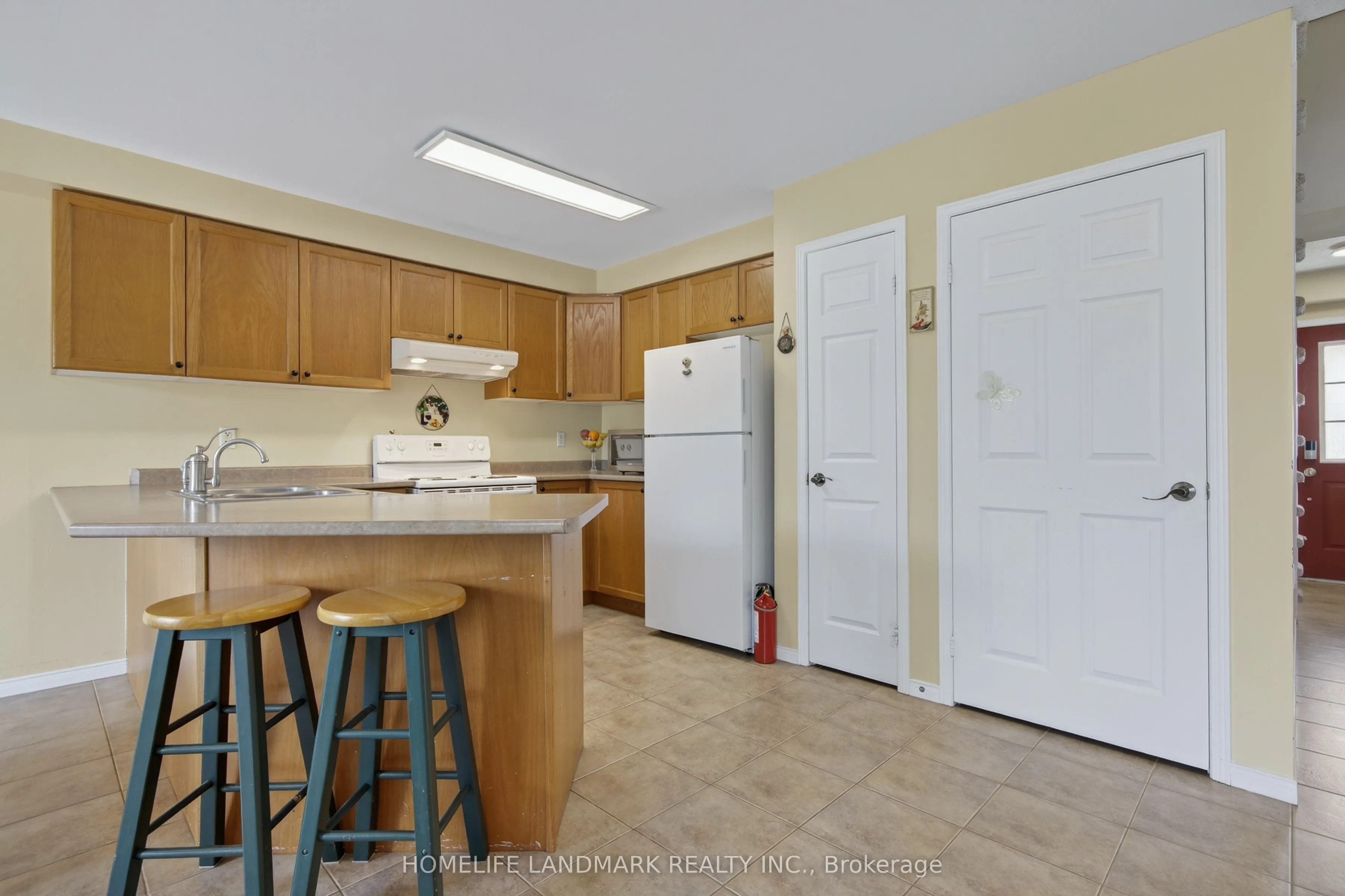 352 Georgian Drive