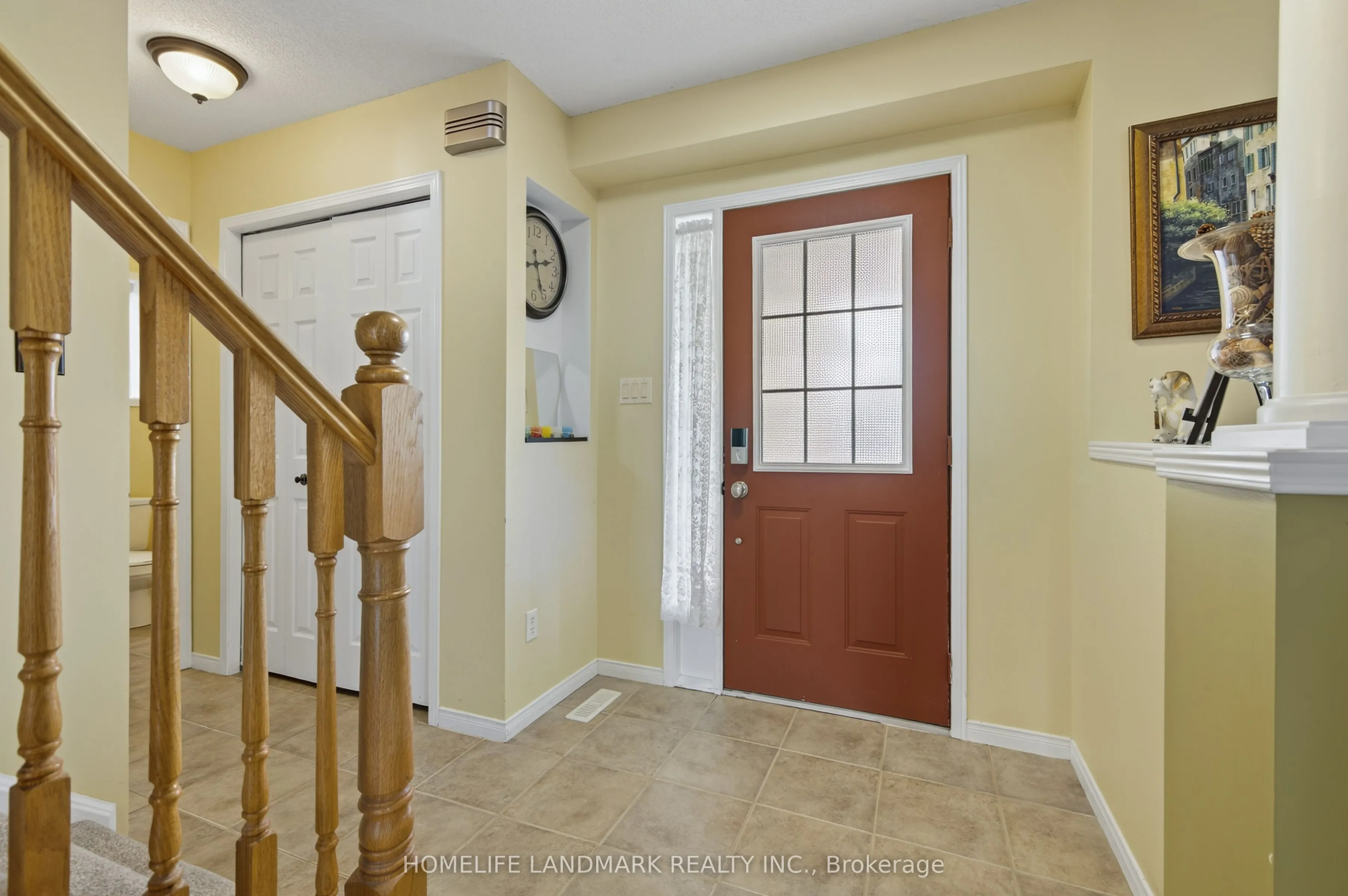 352 Georgian Drive