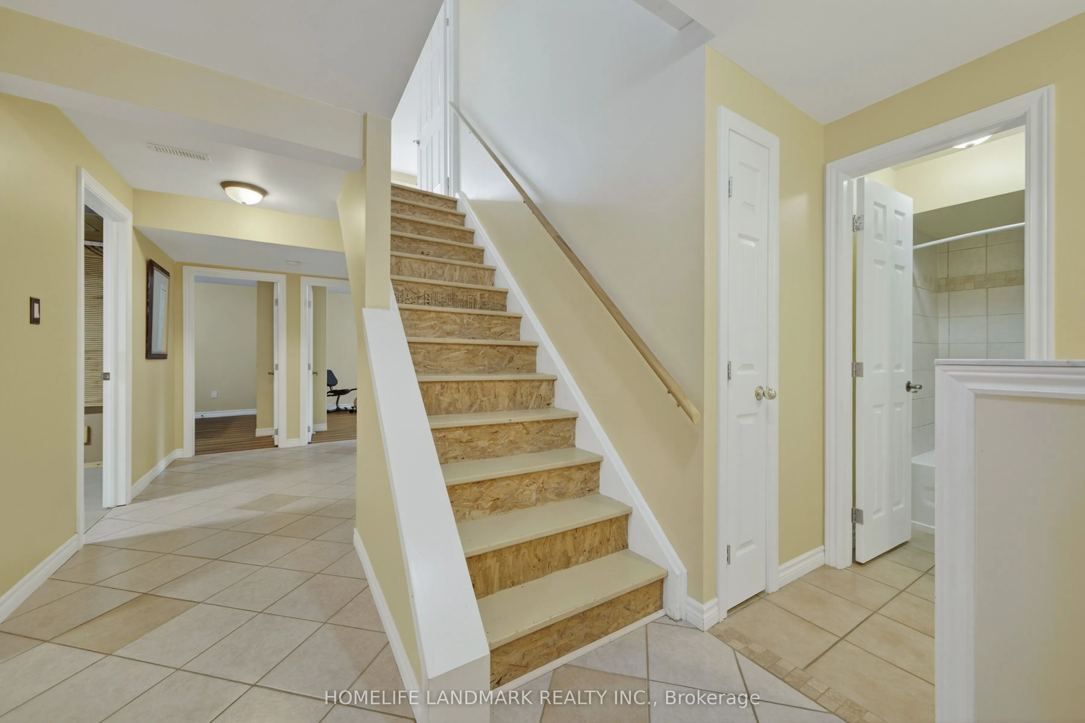 352 Georgian Drive