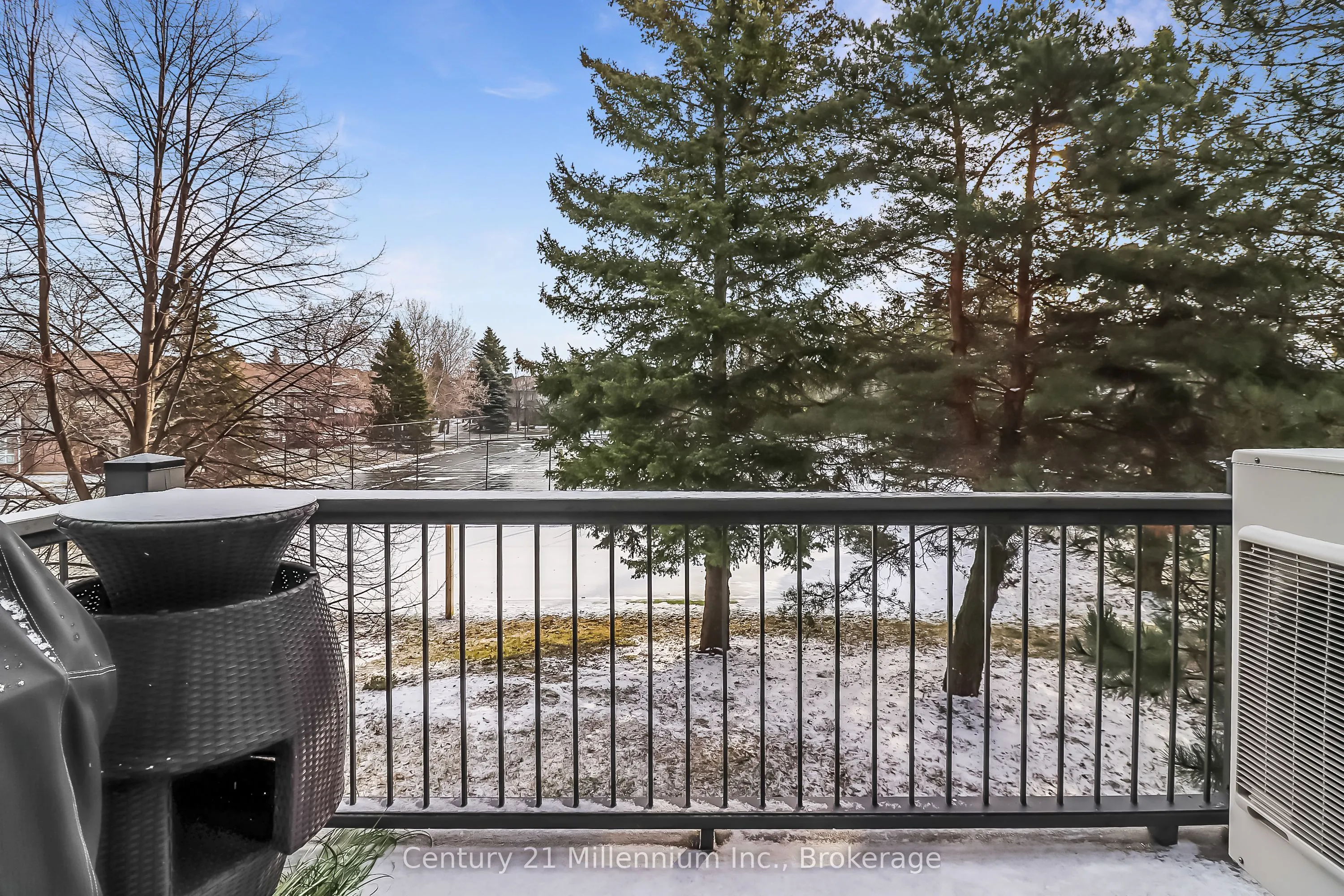 360 Mariners Way, #12