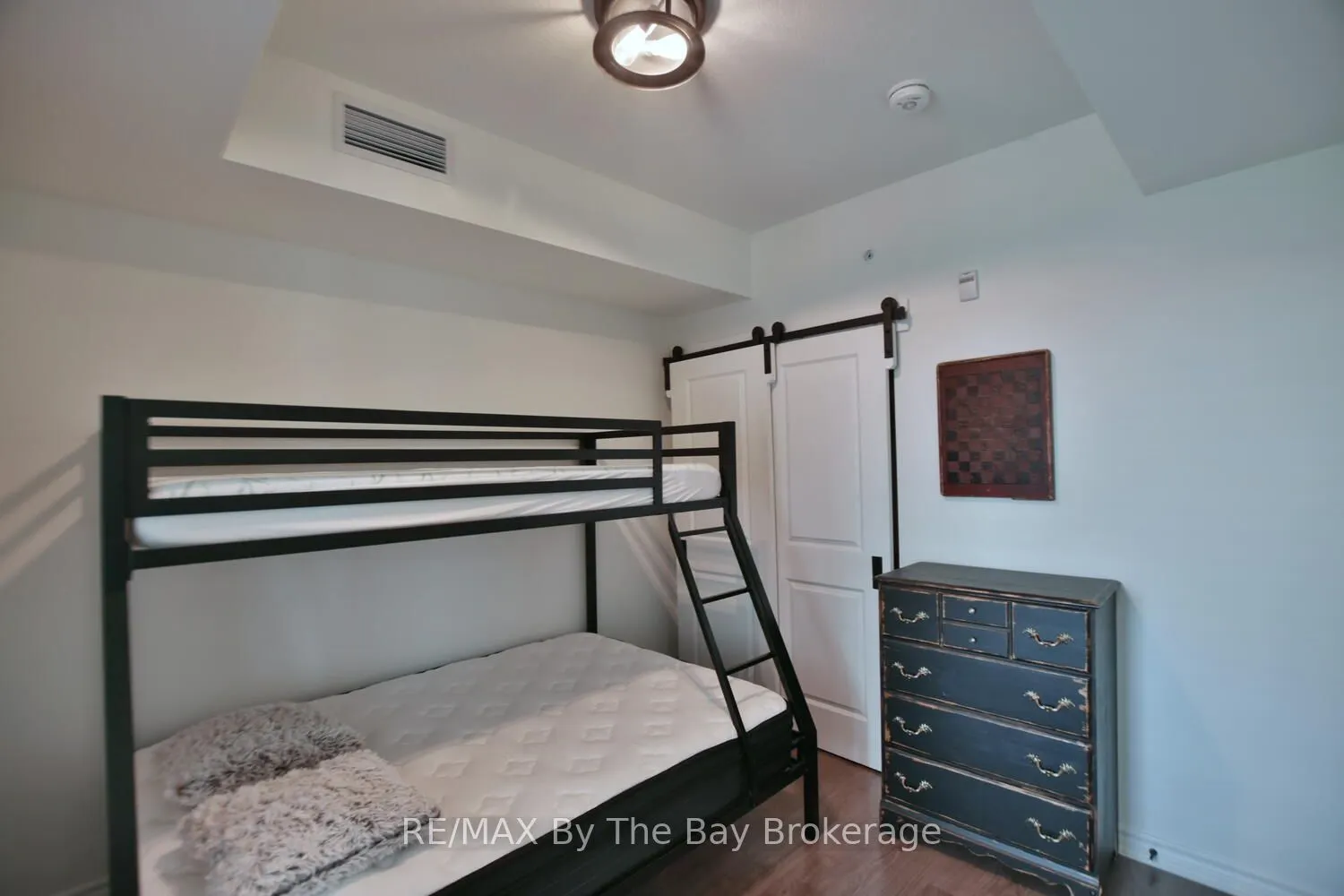 17 Spooner Crescent, #206