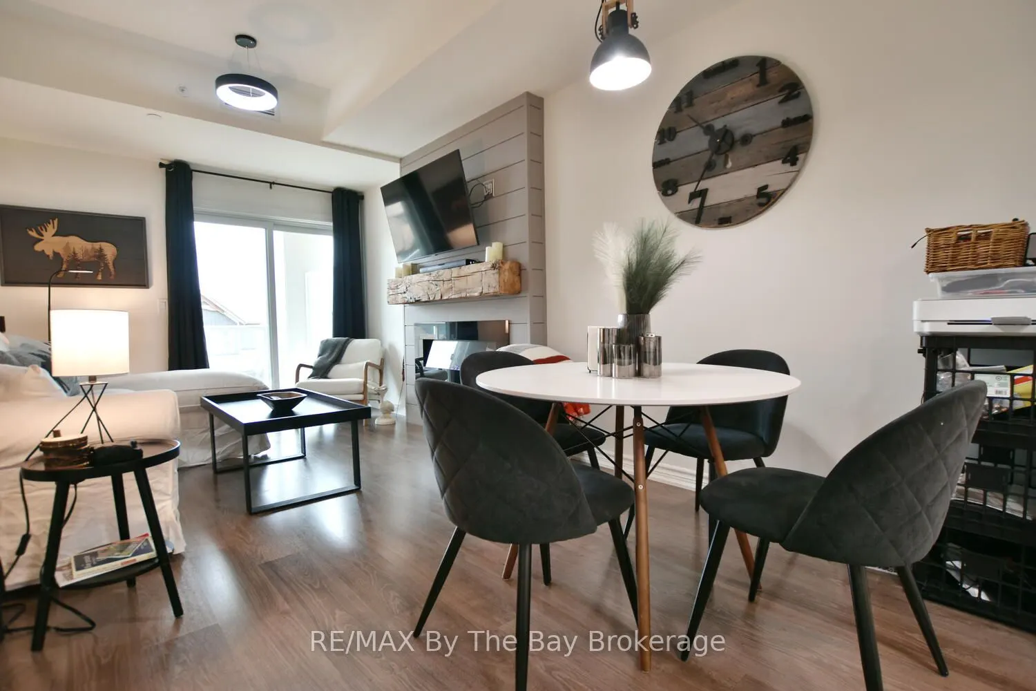 17 Spooner Crescent, #206