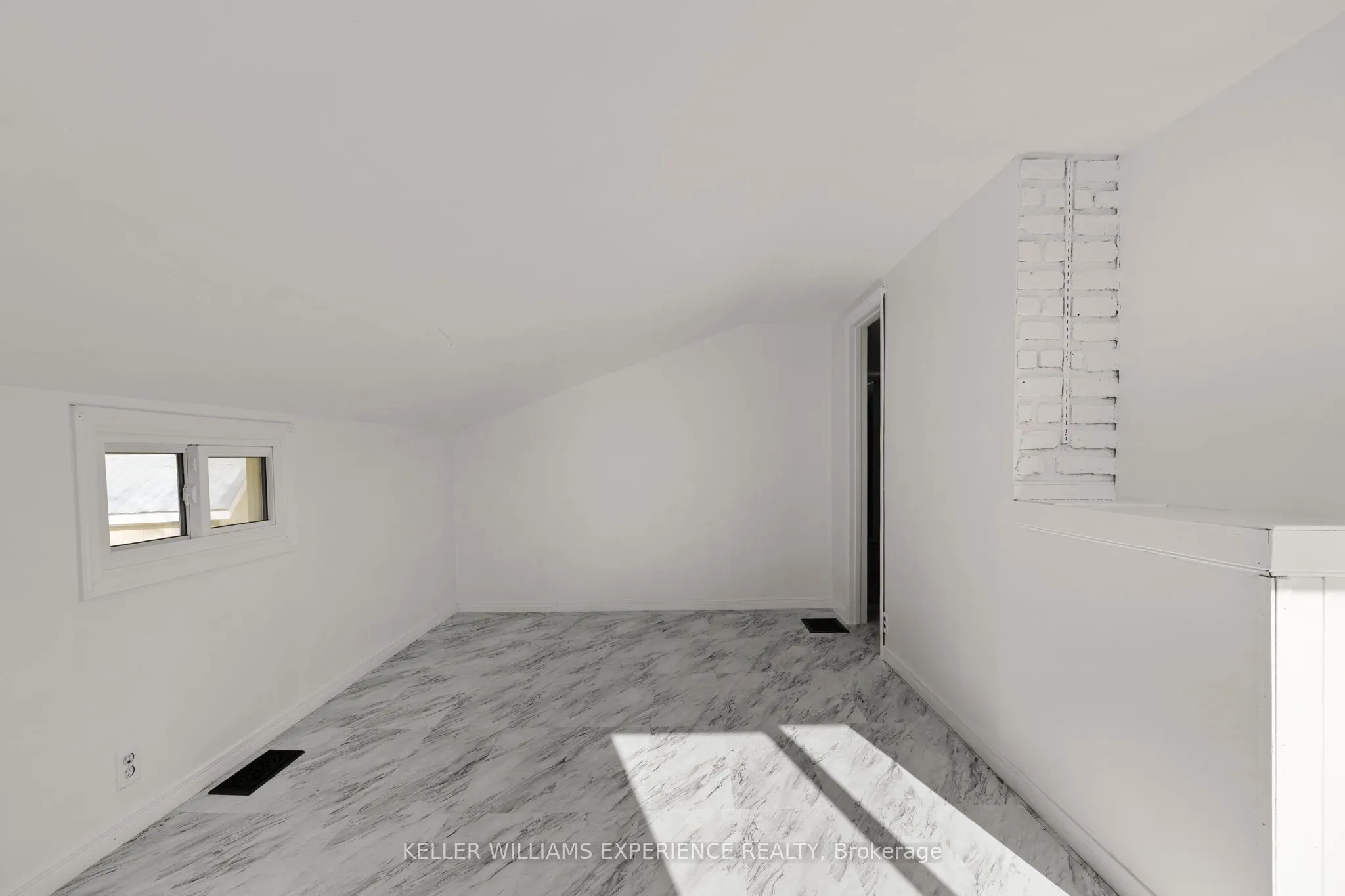 3 Courtland Street
