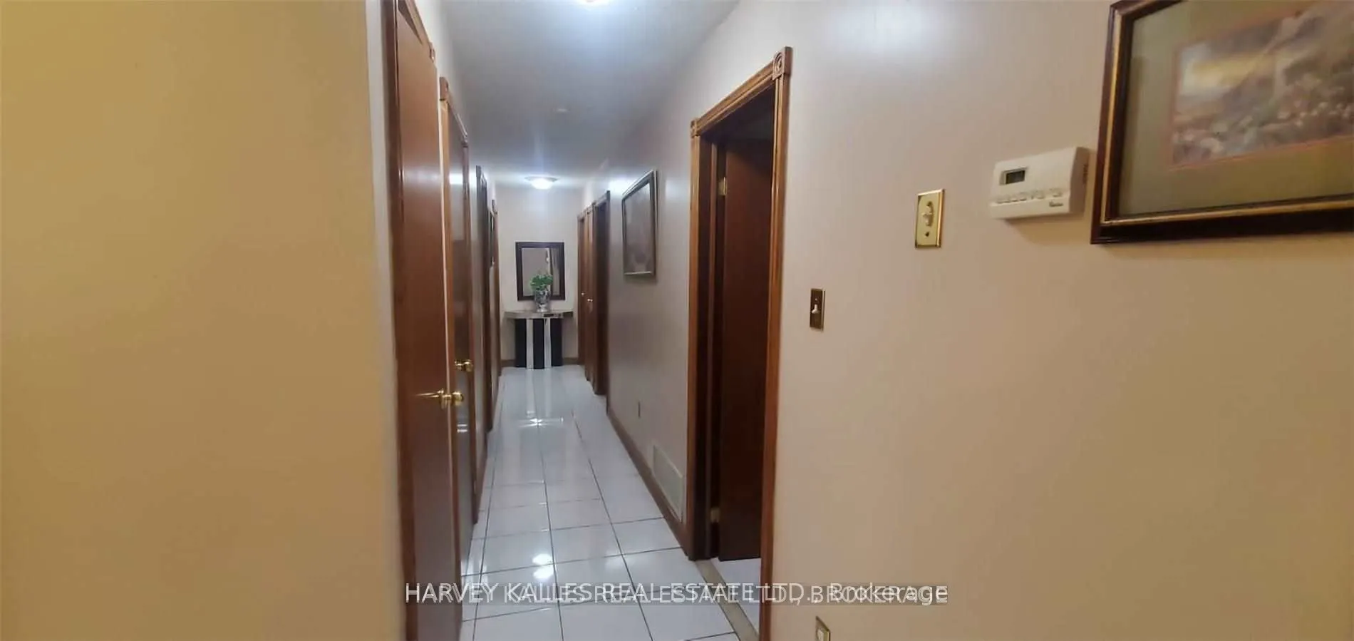 11 Twin Pines Drive