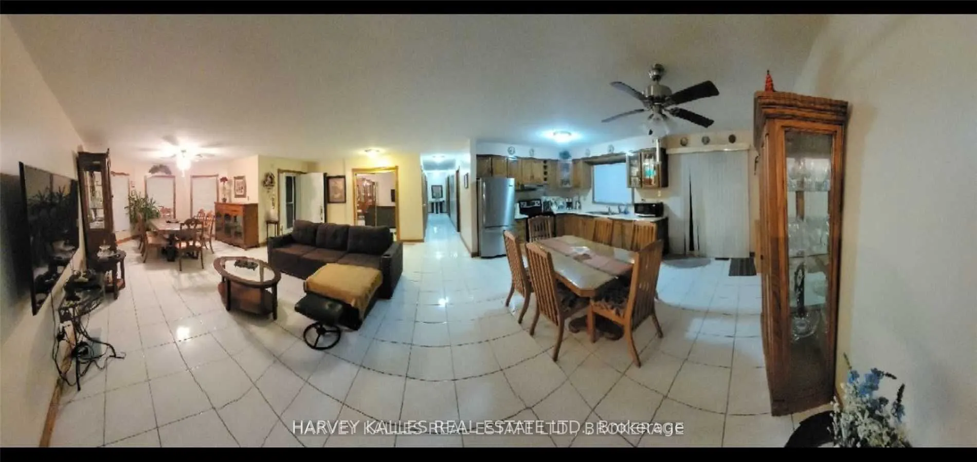 11 Twin Pines Drive