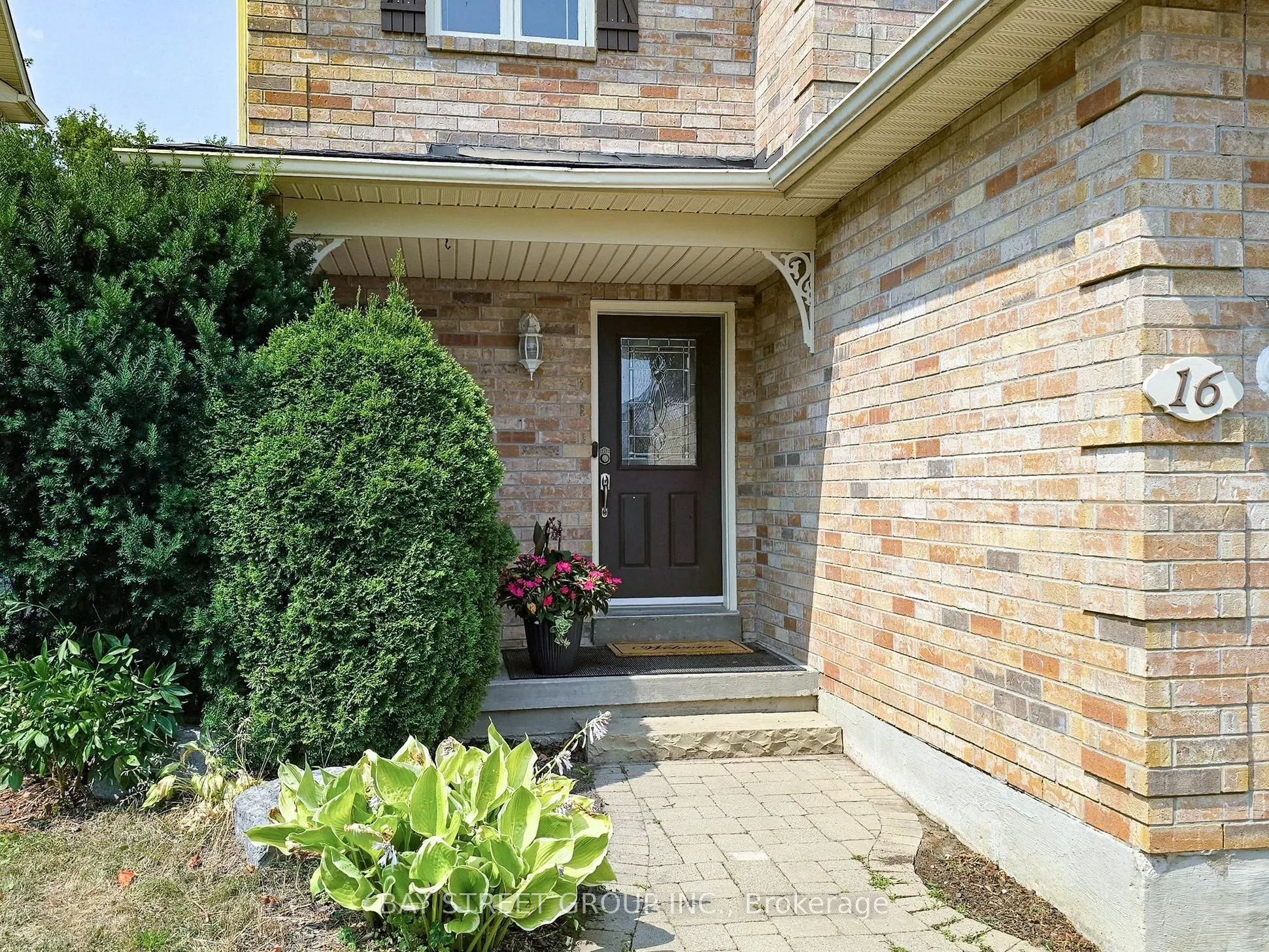 16 Bates Court