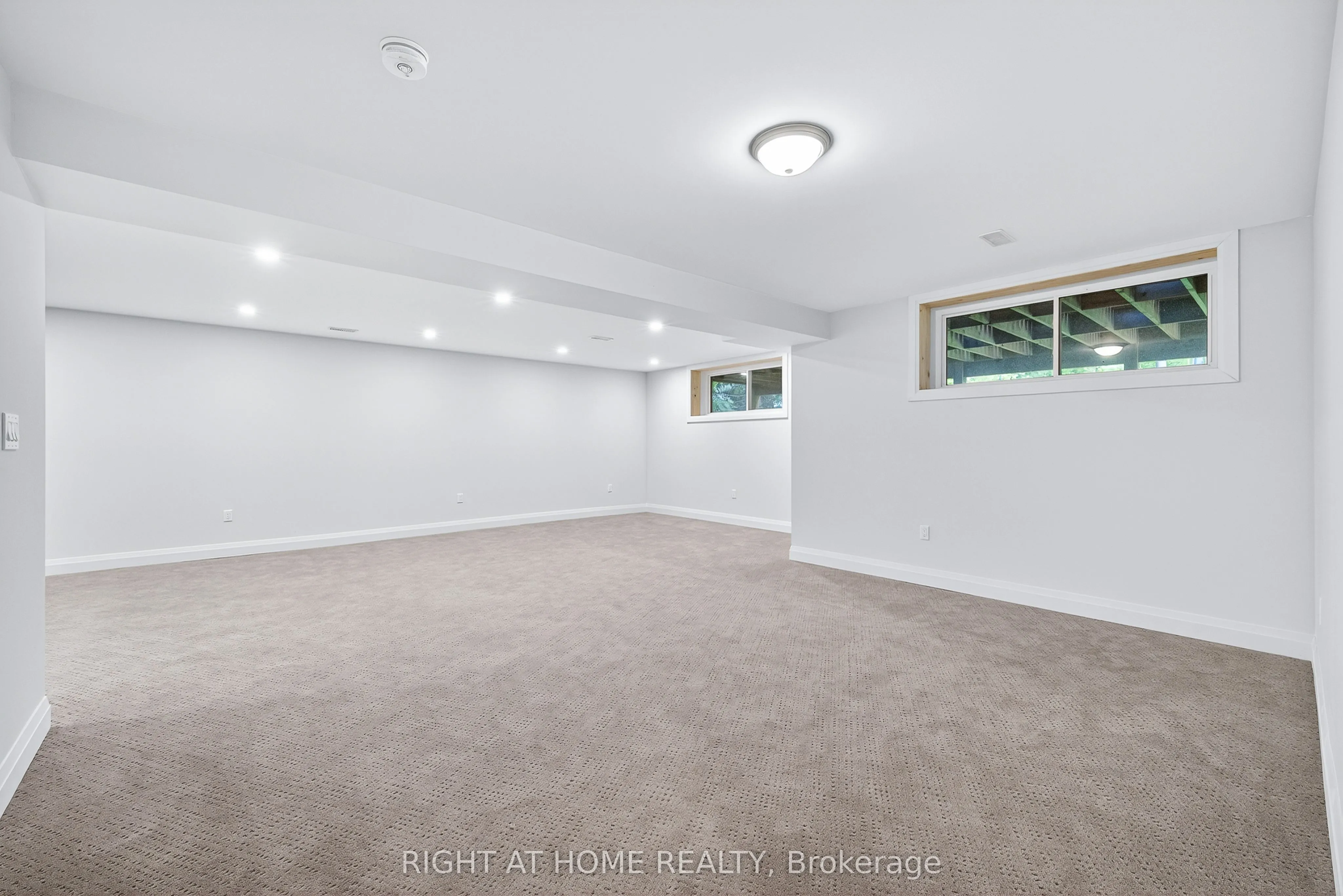 9 Fairlawn Grove