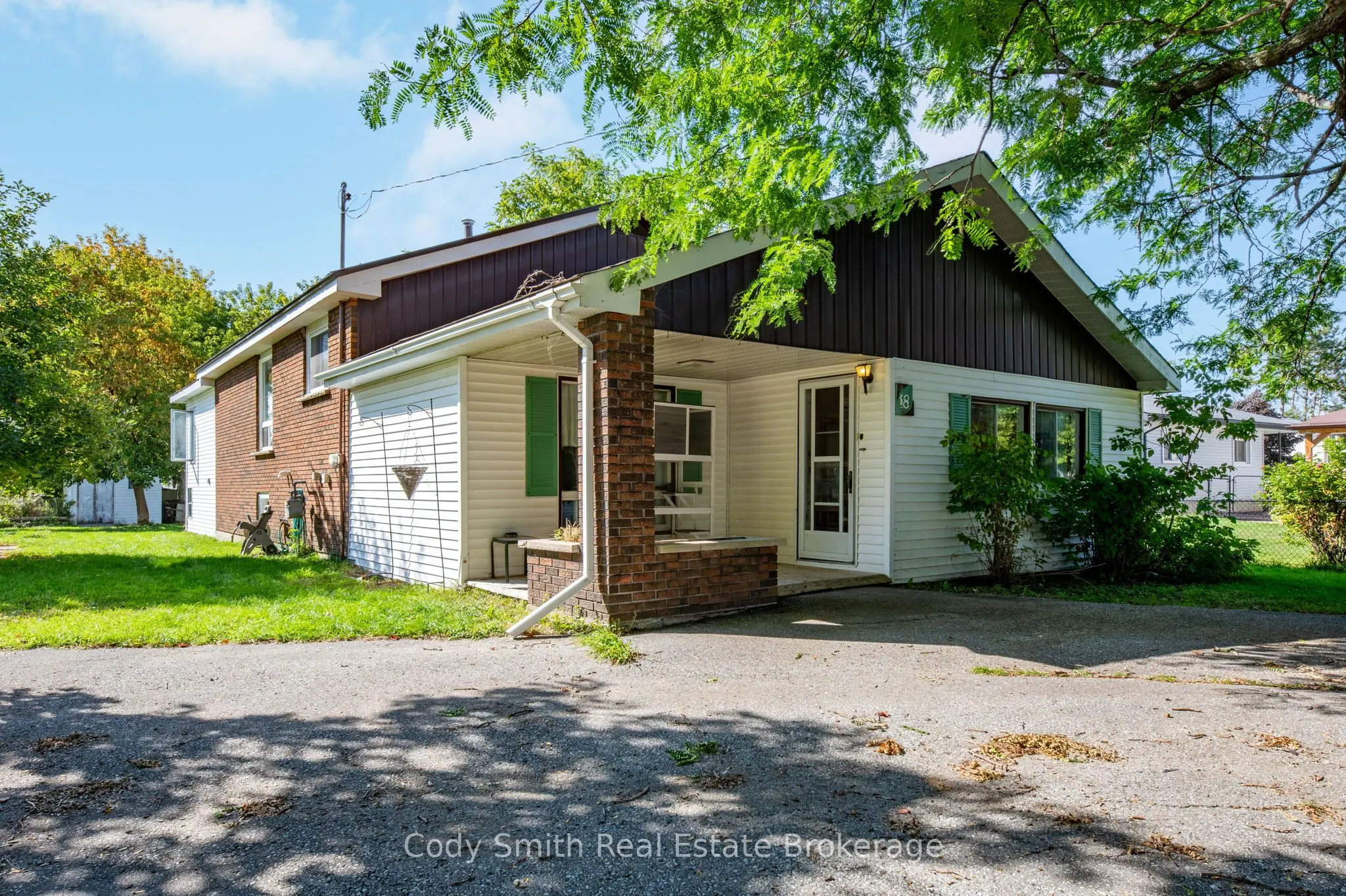 18 CHATHAM Street