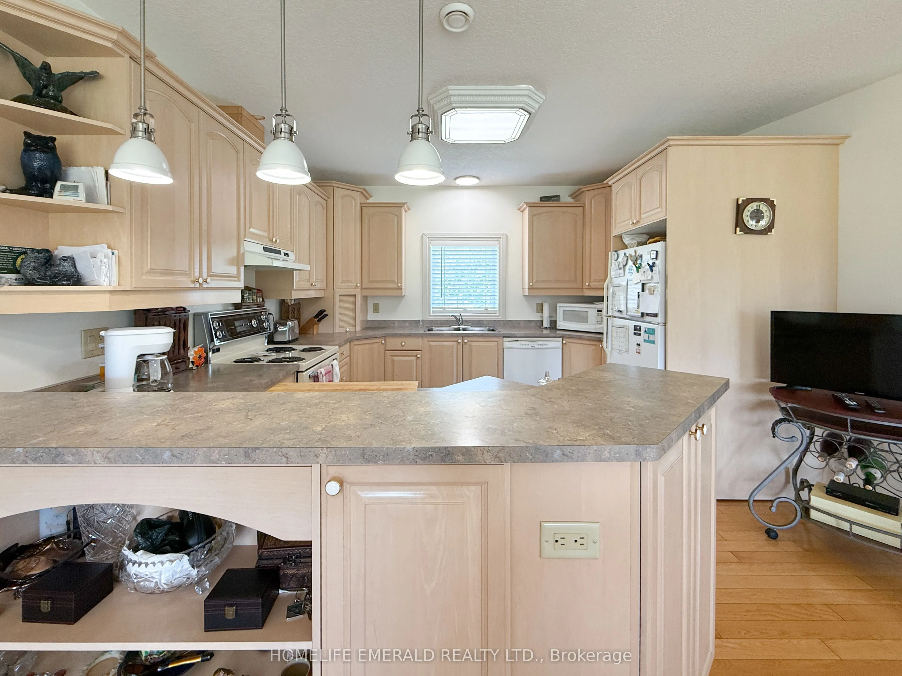 3175 3/4 Concession