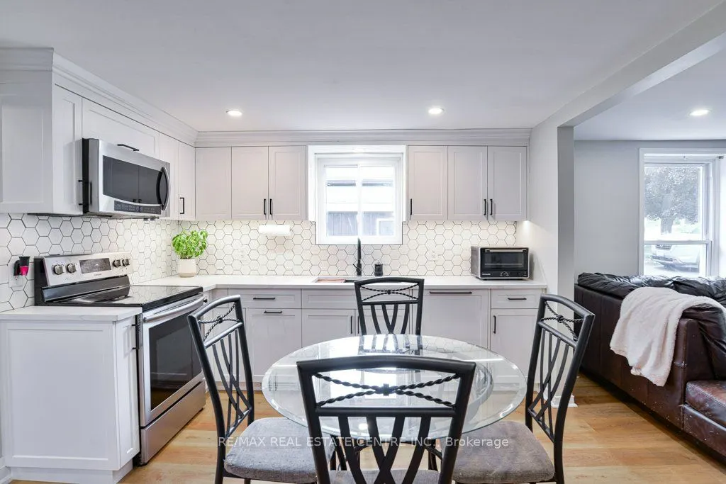 349 Barrie Road