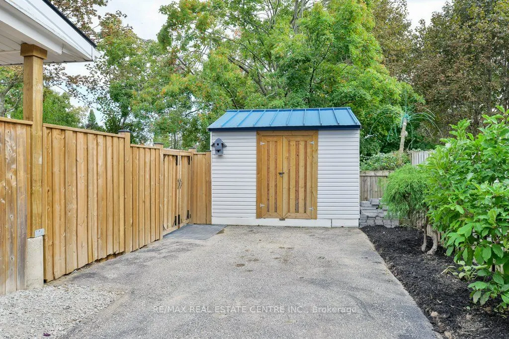 349 Barrie Road