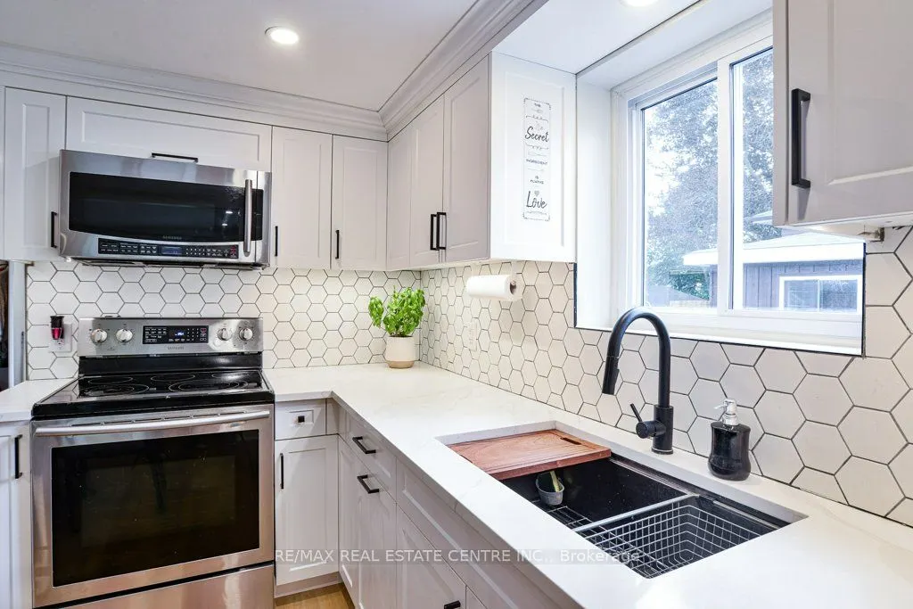349 Barrie Road
