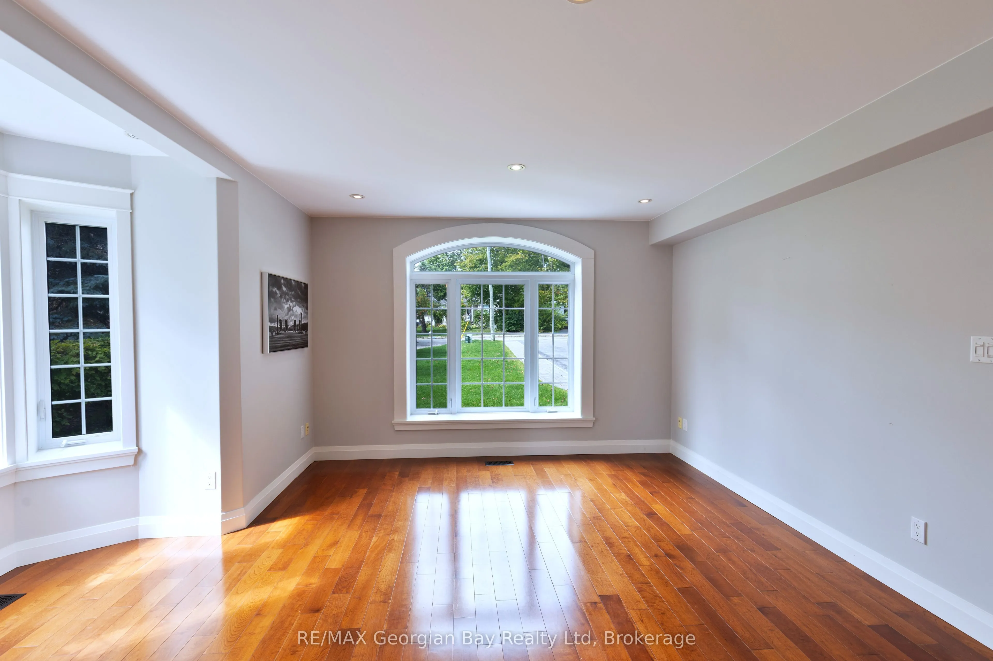 105 Duckworth Street