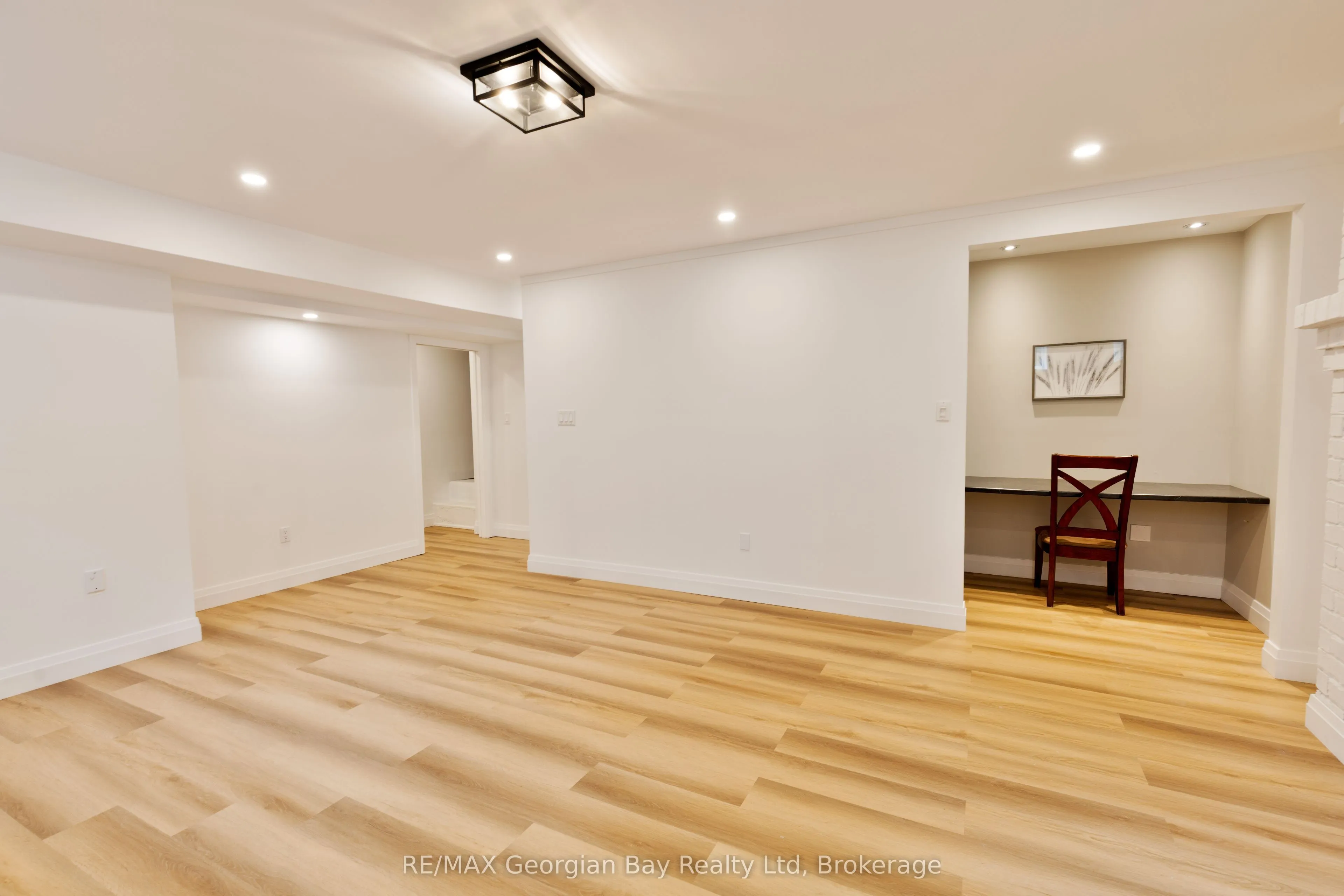 105 Duckworth Street
