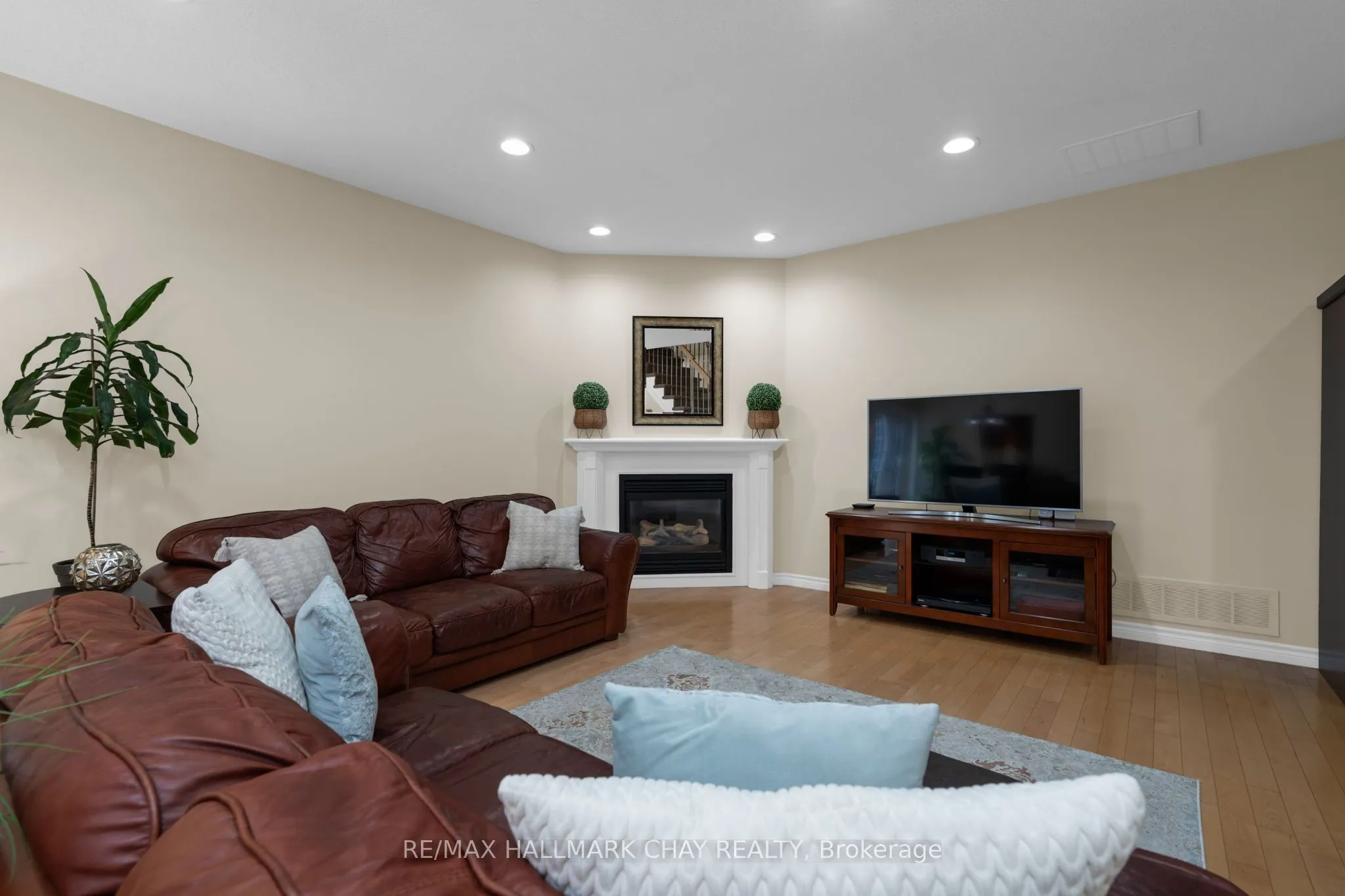 9 Crimson Ridge Road