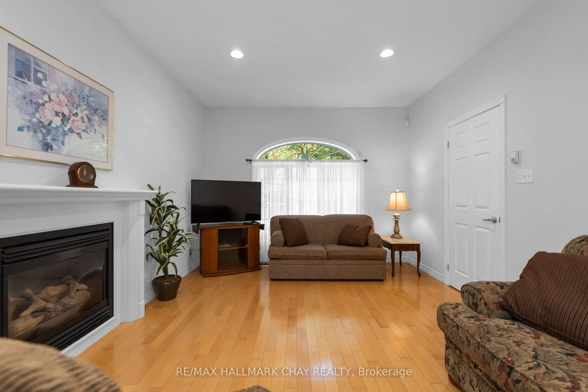 9 Crimson Ridge Road