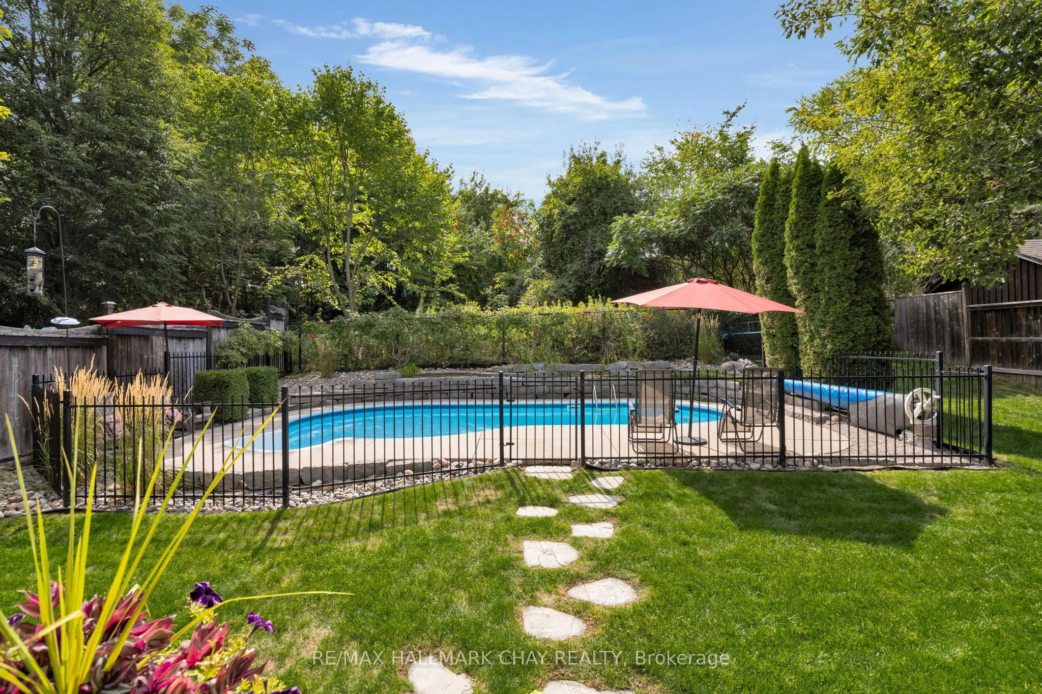 9 Crimson Ridge Road