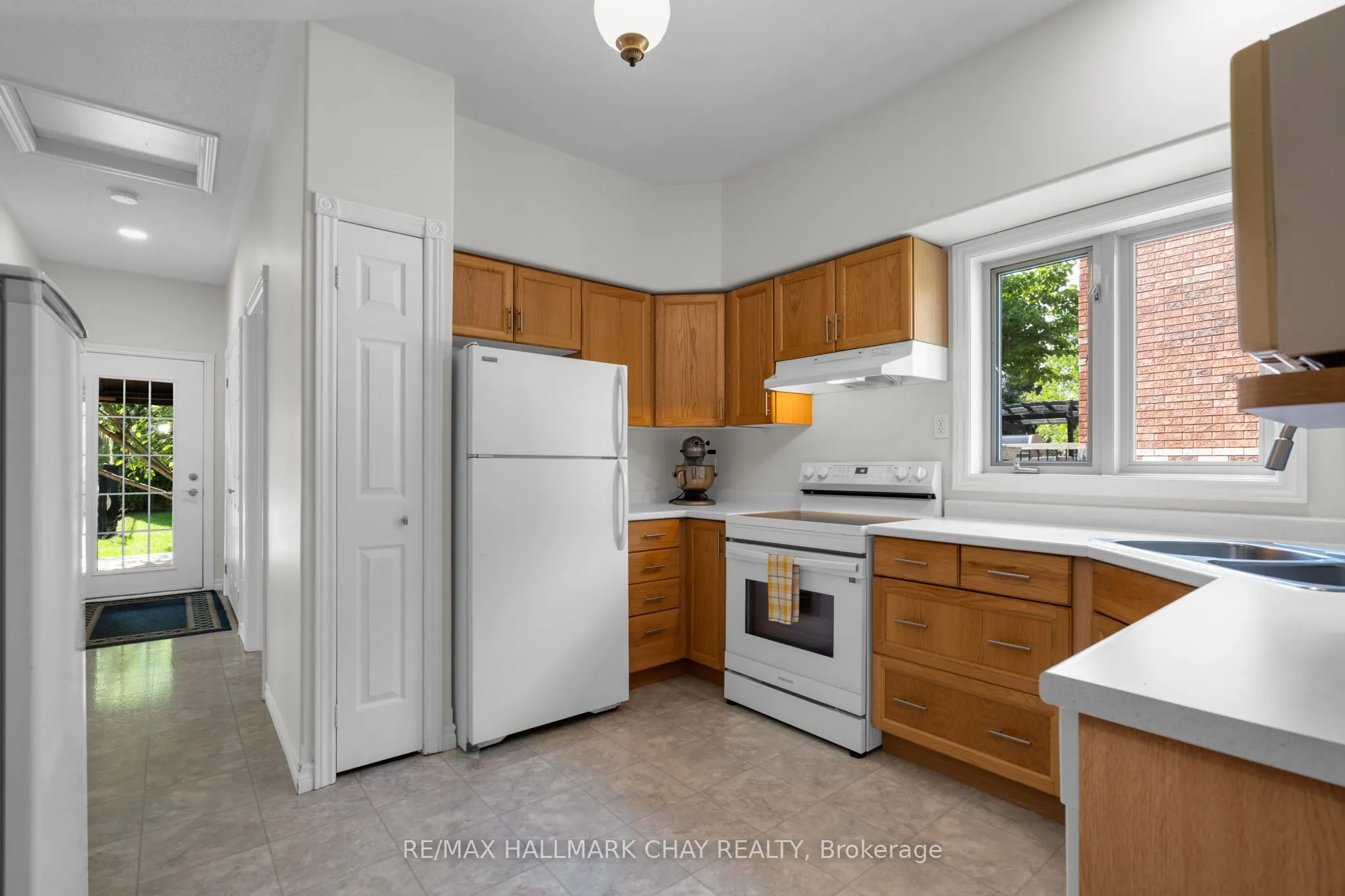 9 Crimson Ridge Road