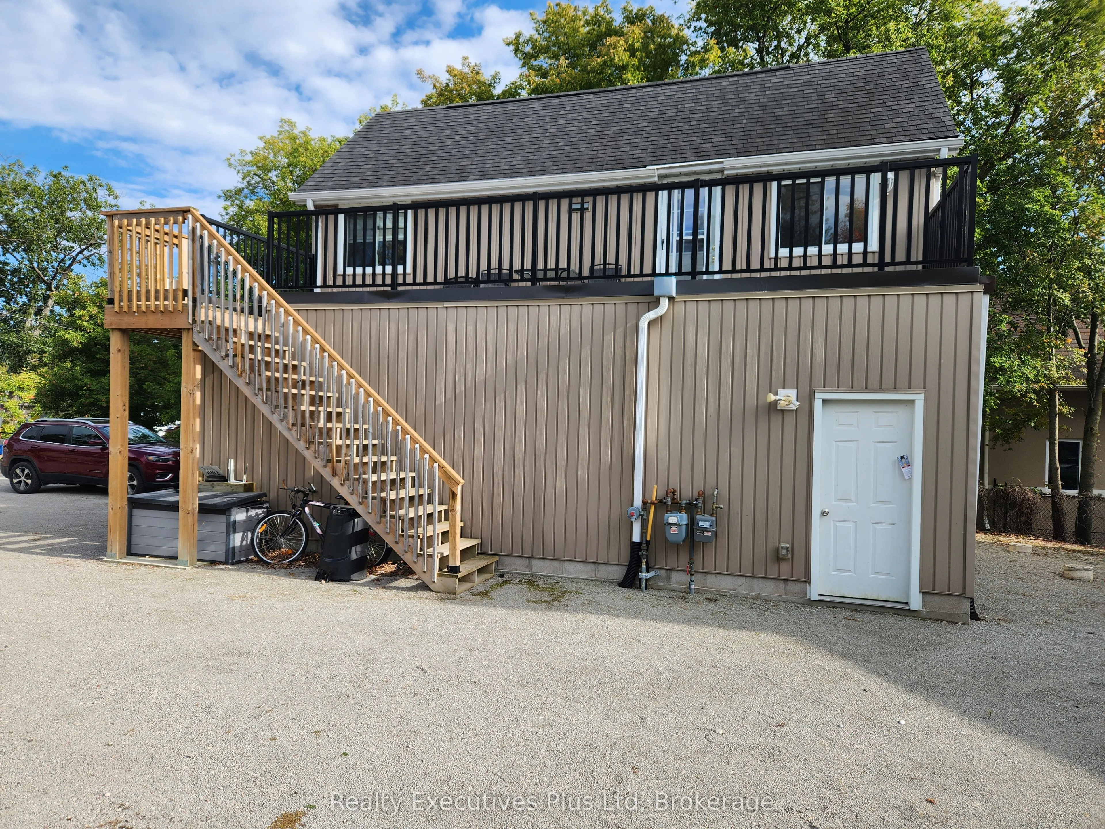 362 Balm Beach Rd W Unit #1 Road N, #2