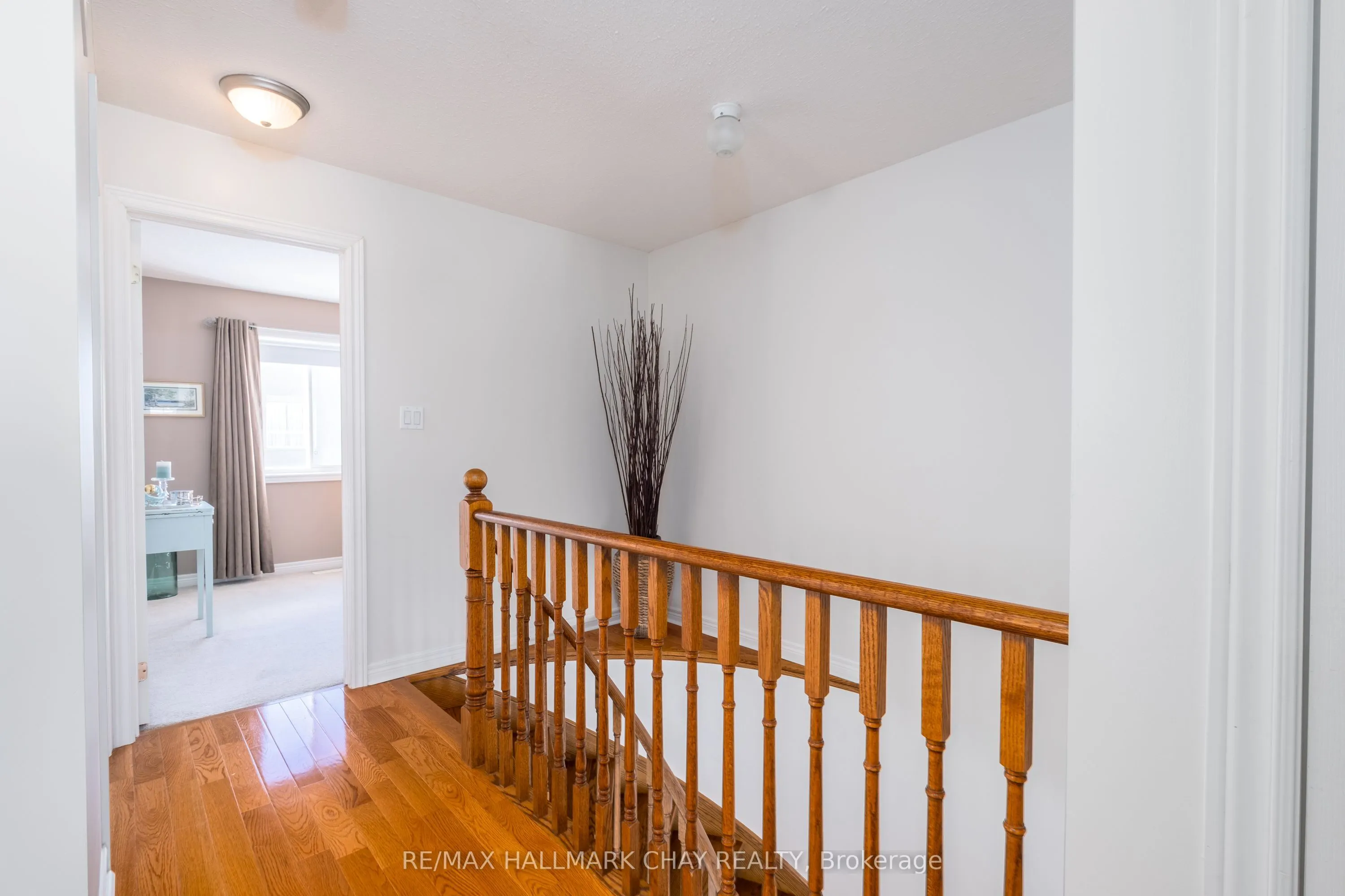 105 Crompton Drive