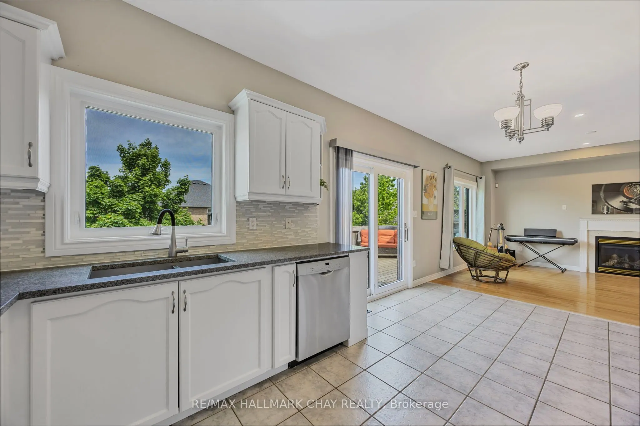 12 Prince Of Wales Drive