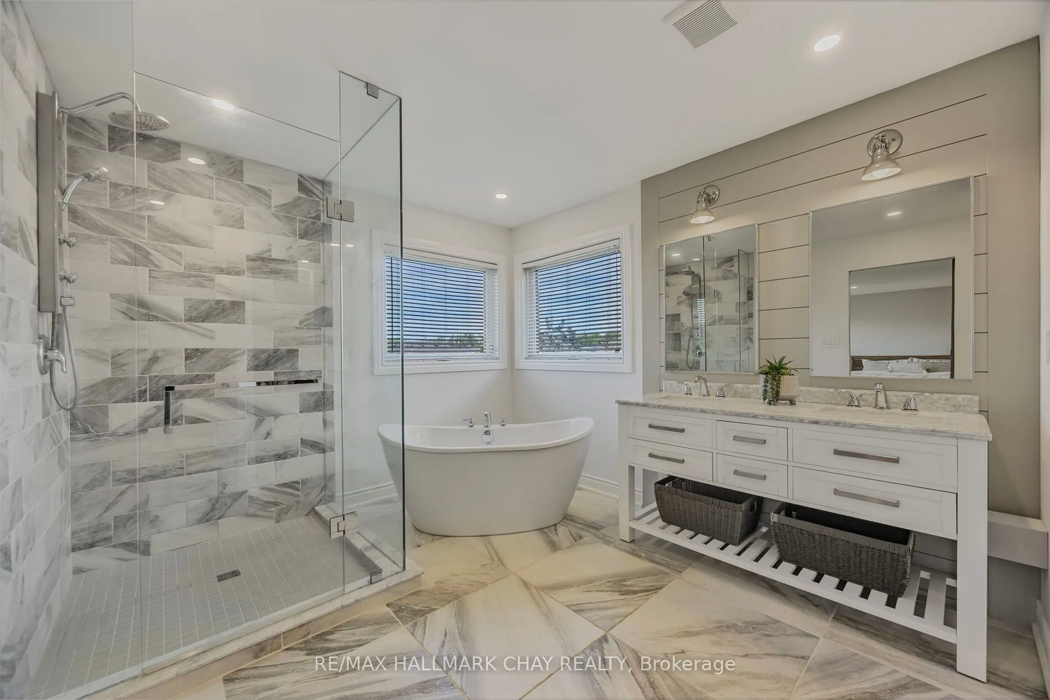 12 Prince Of Wales Drive