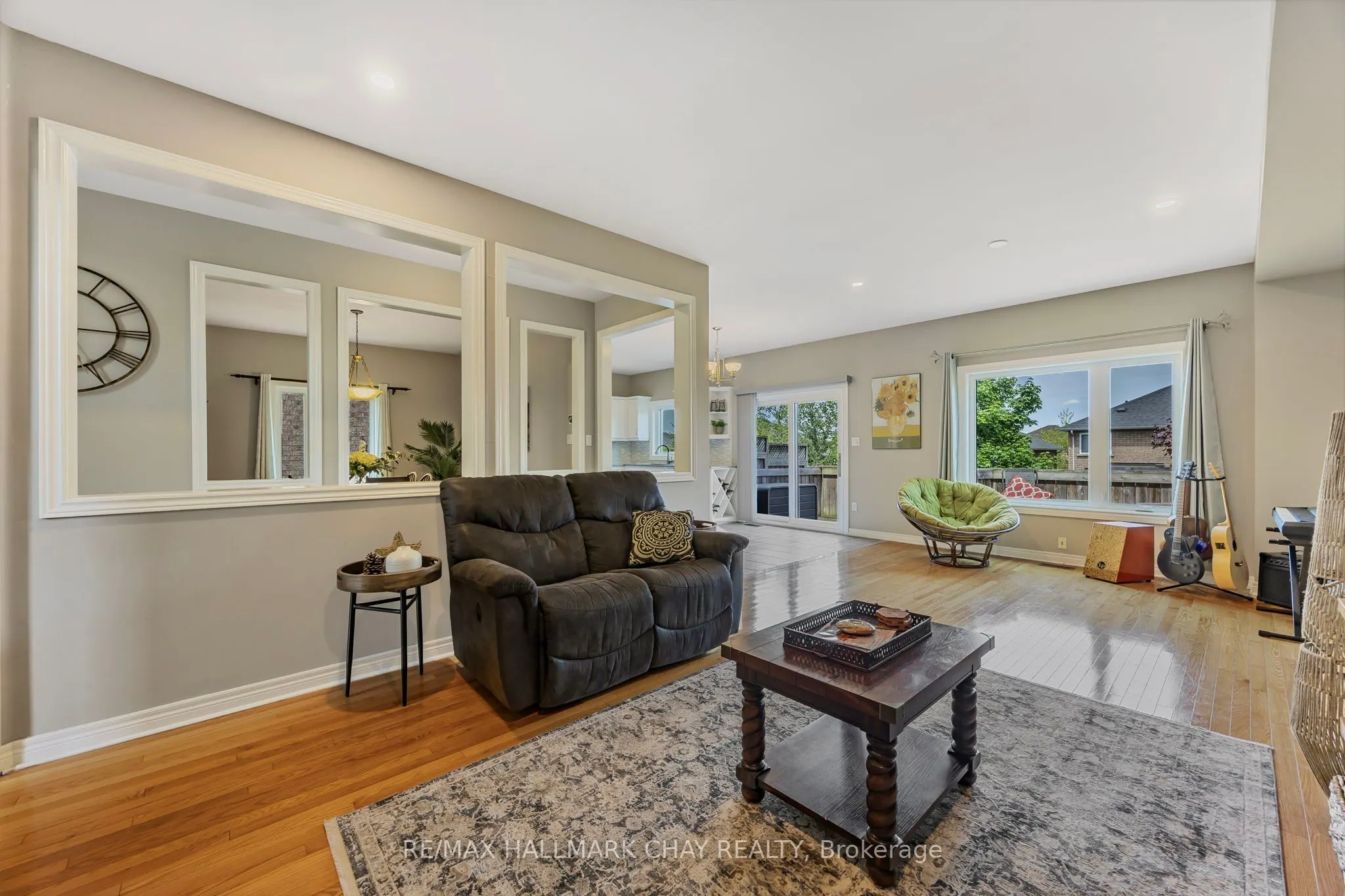 12 Prince Of Wales Drive
