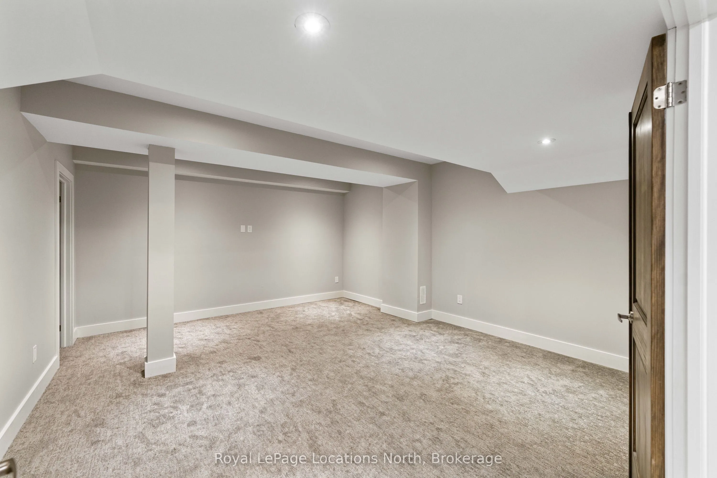 11 WINDROSE VALLEY Boulevard