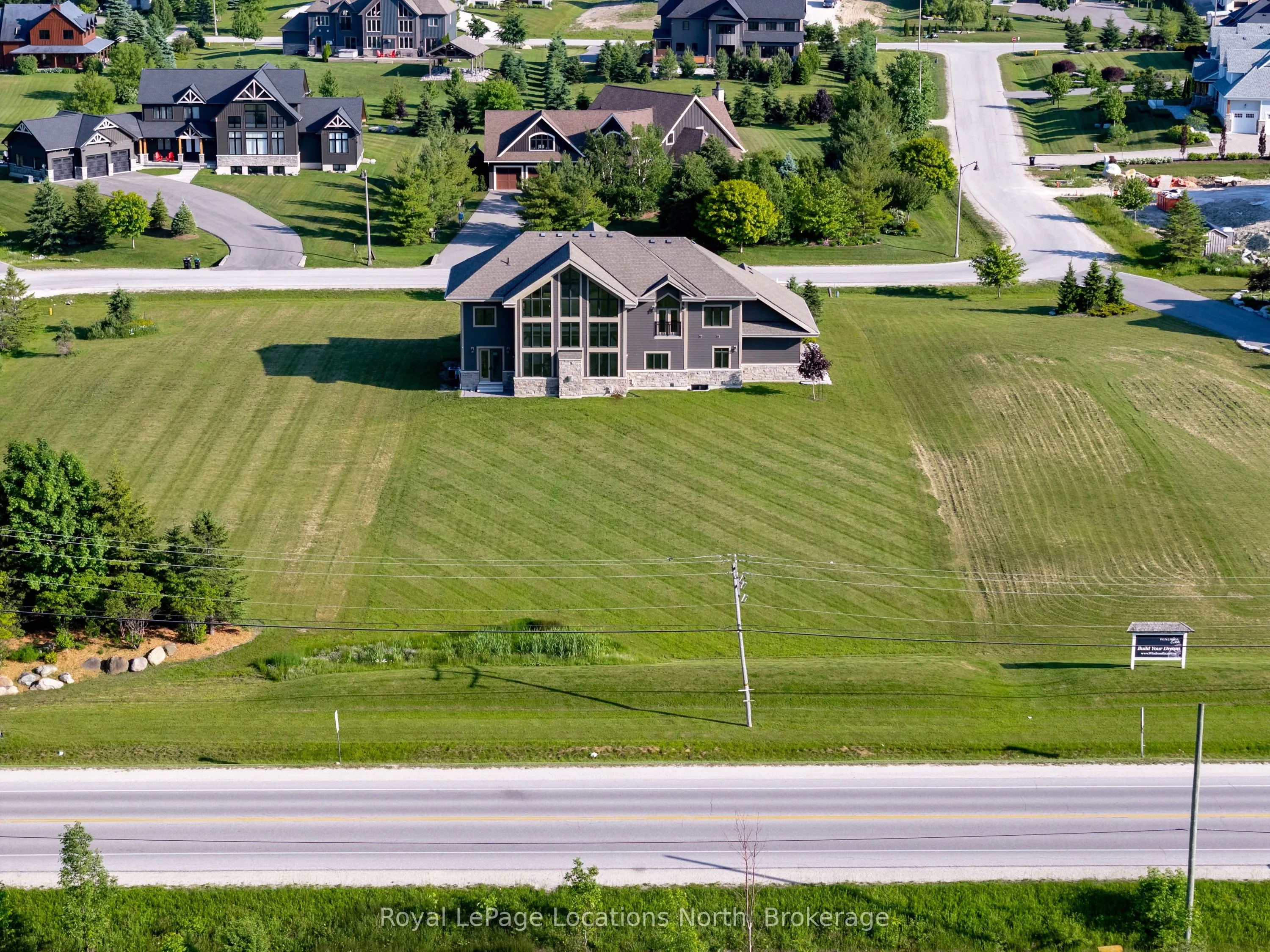 11 WINDROSE VALLEY Boulevard