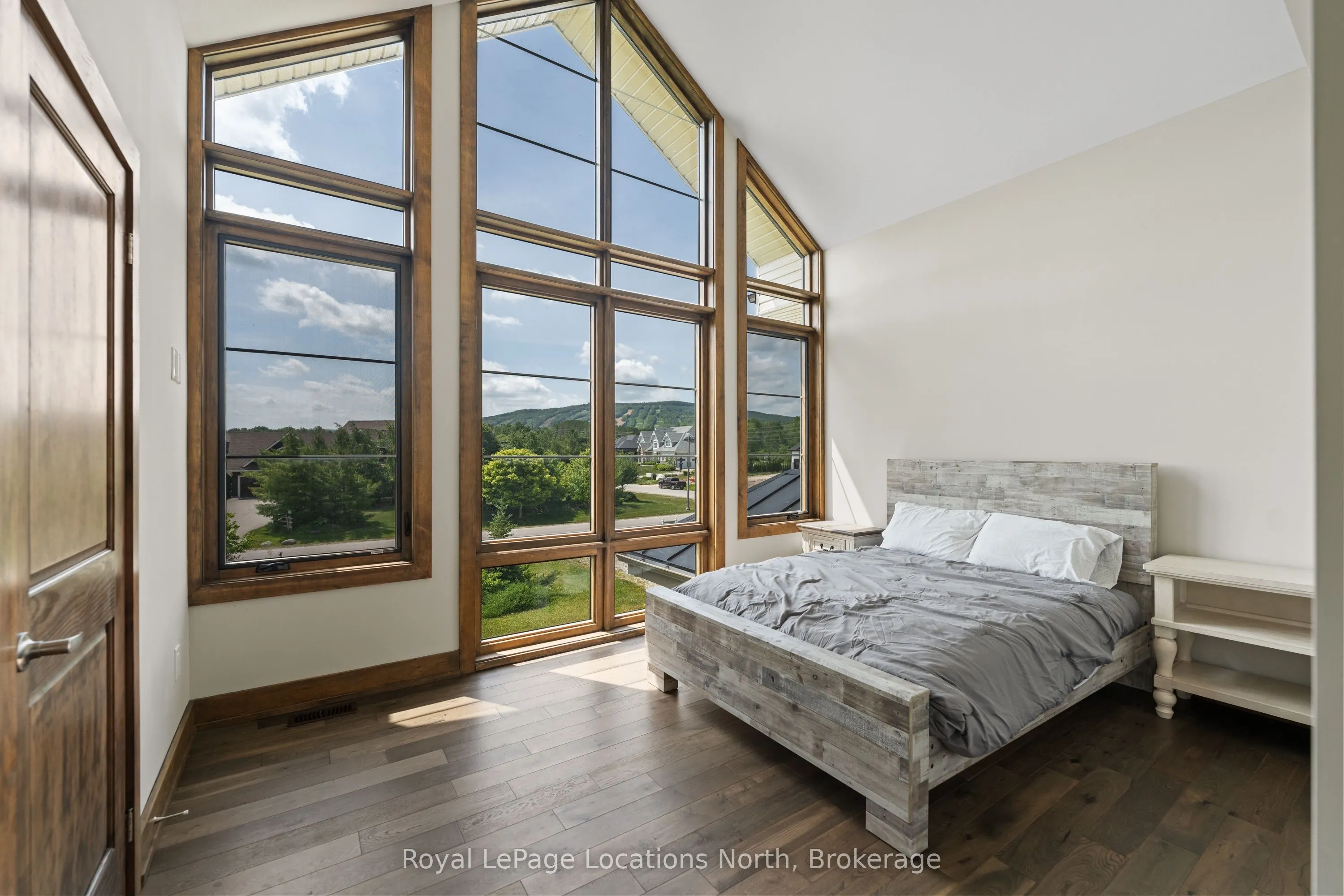 11 WINDROSE VALLEY Boulevard