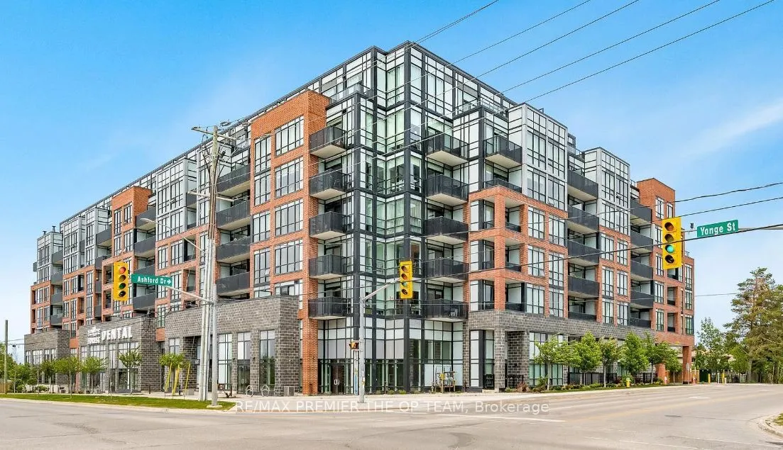681 Yonge Street, #416