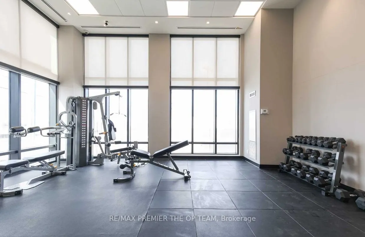 681 Yonge Street, #416
