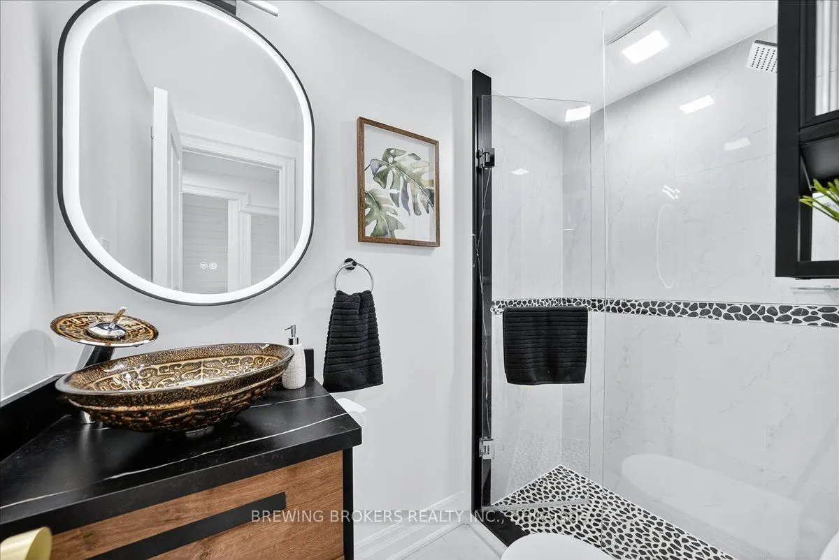 4 Sumac Crescent