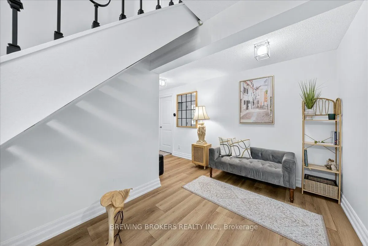 4 Sumac Crescent