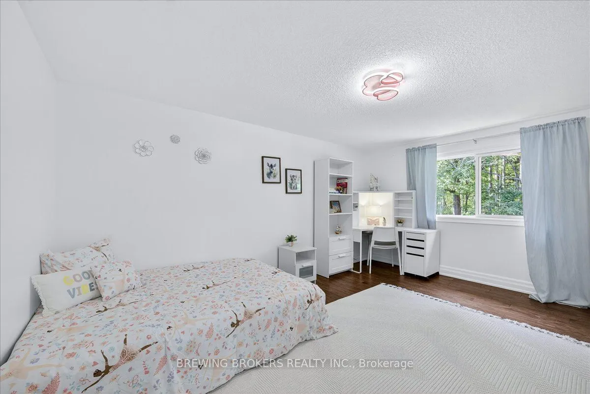 4 Sumac Crescent