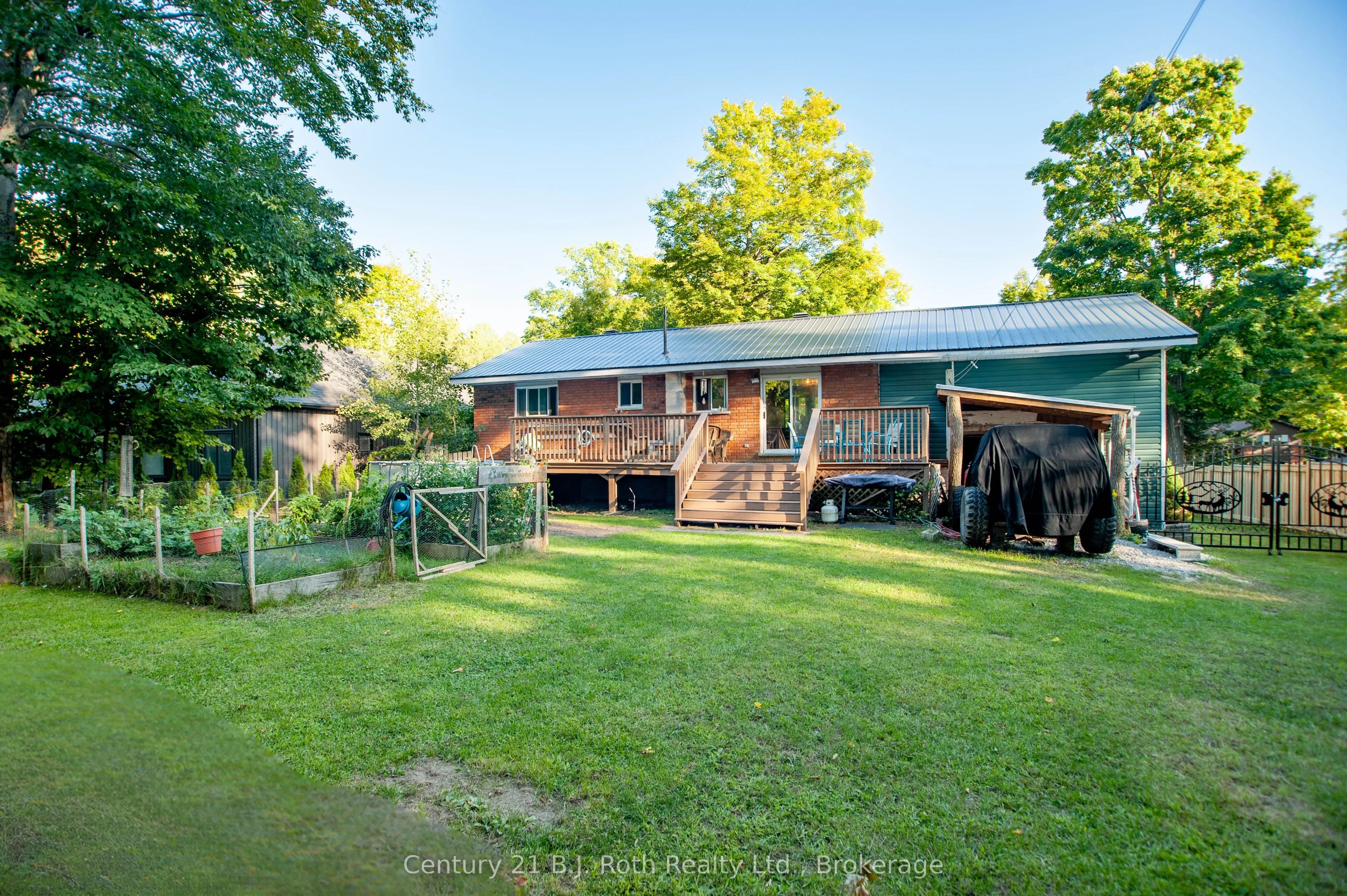 18 Mundy Avenue