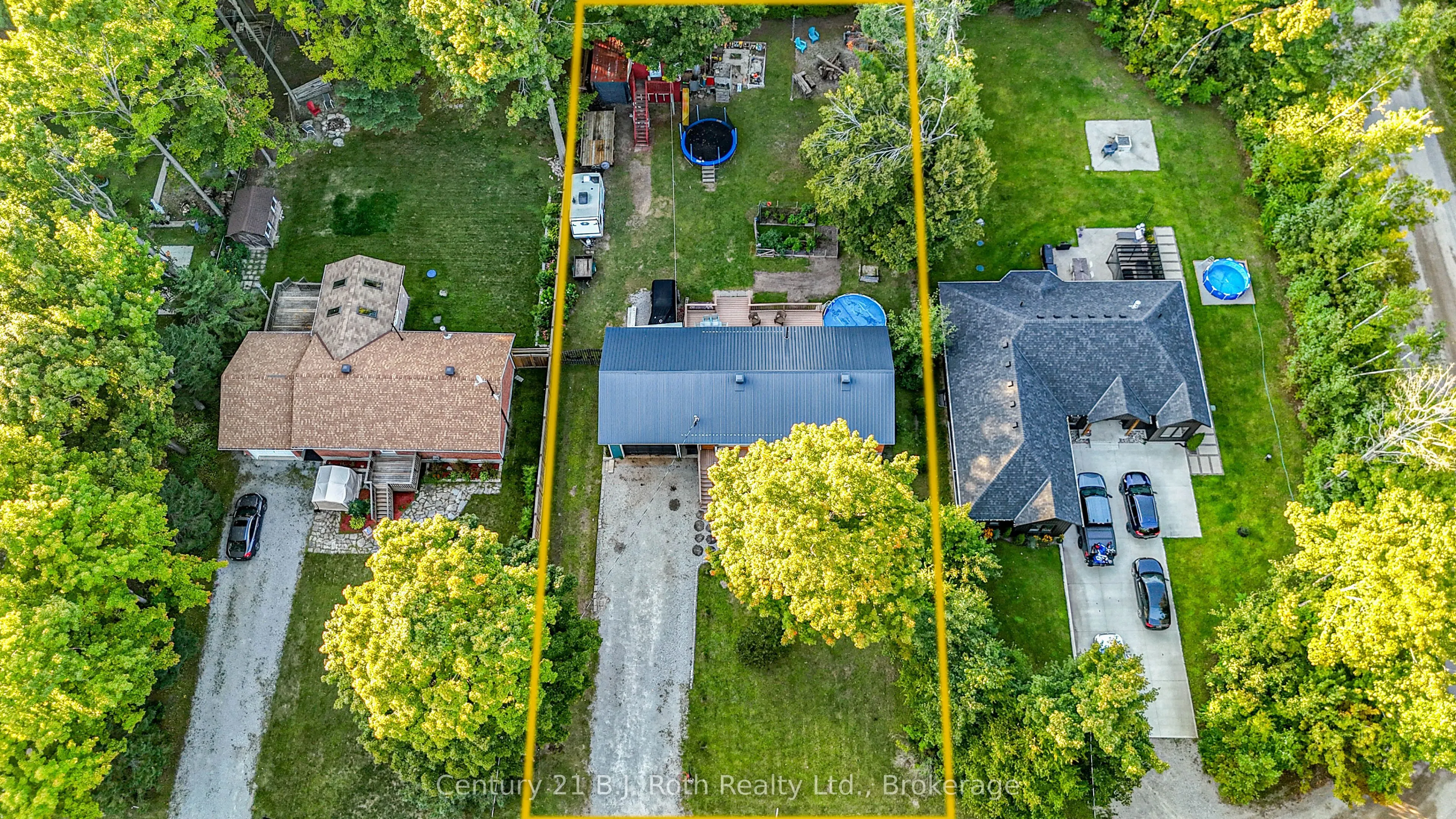 18 Mundy Avenue