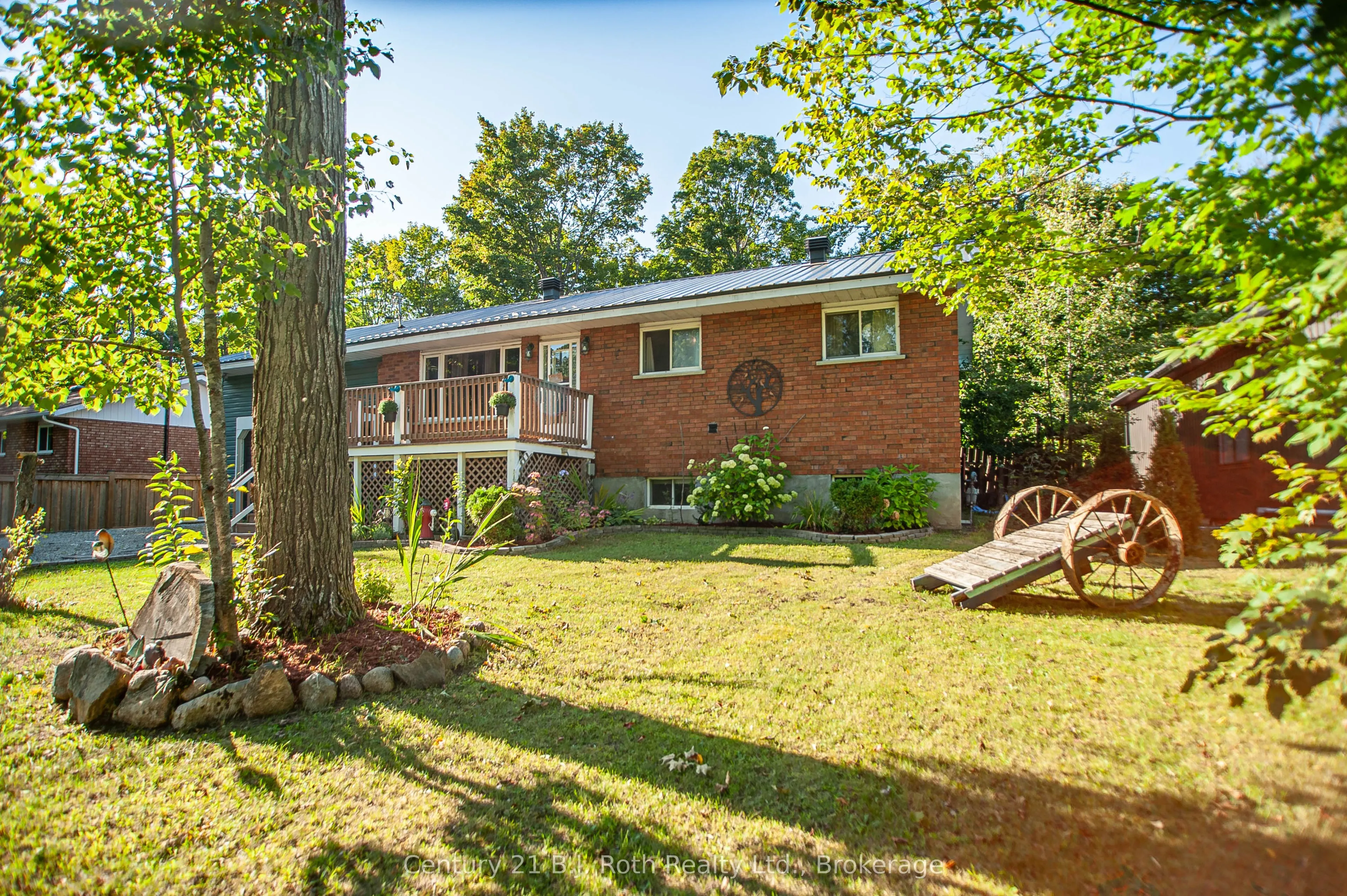 18 Mundy Avenue