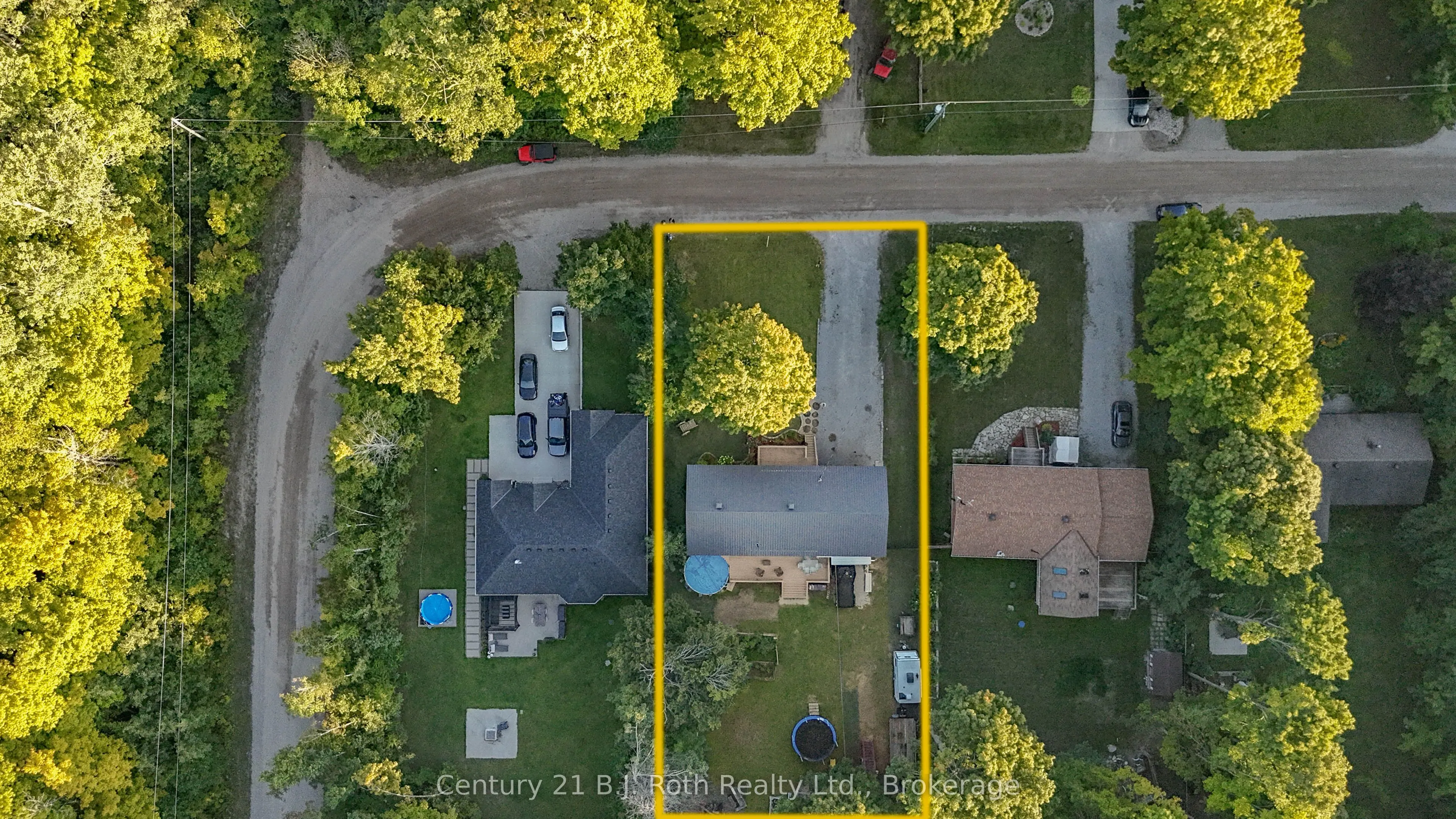 18 Mundy Avenue
