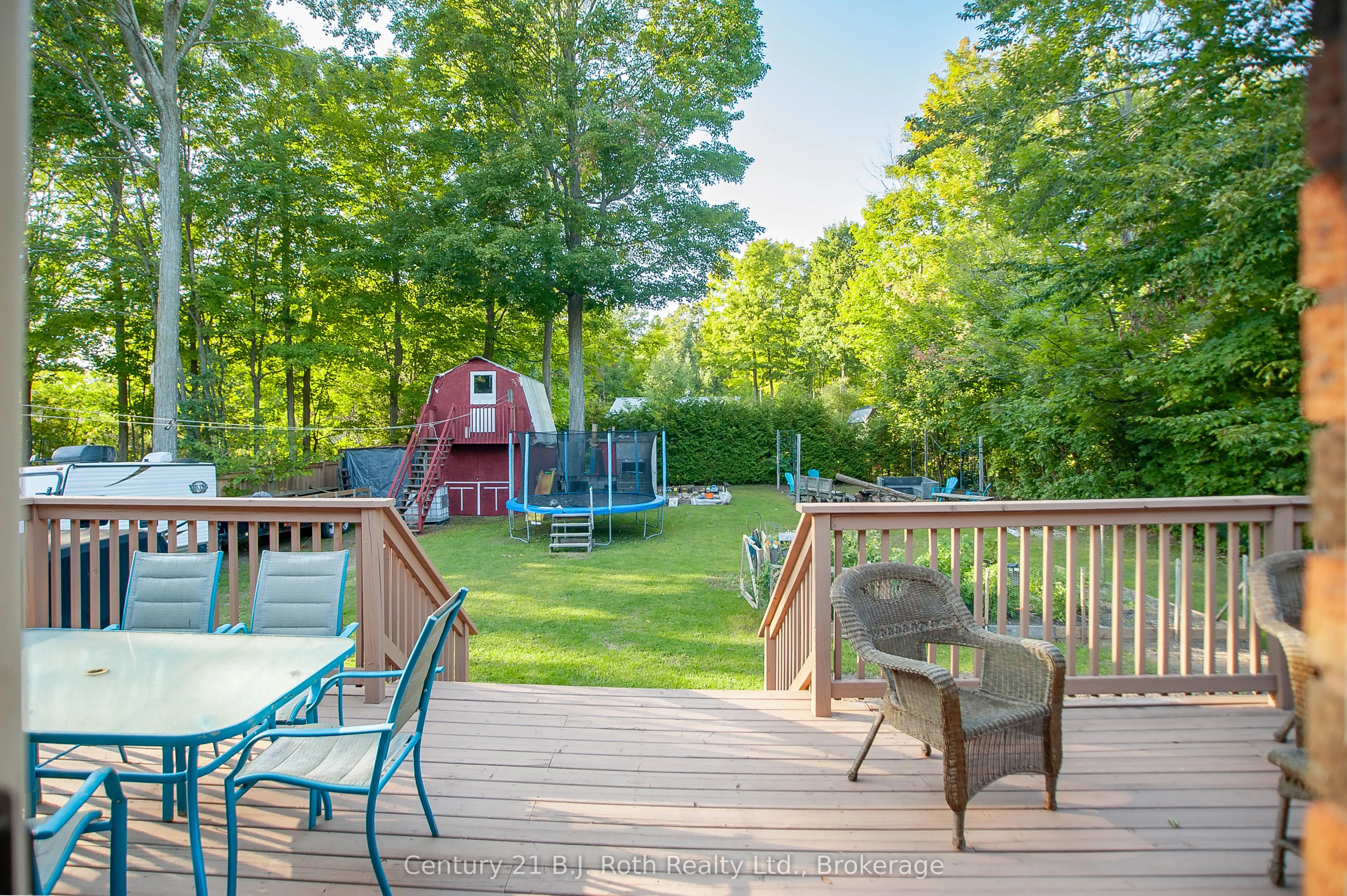 18 Mundy Avenue