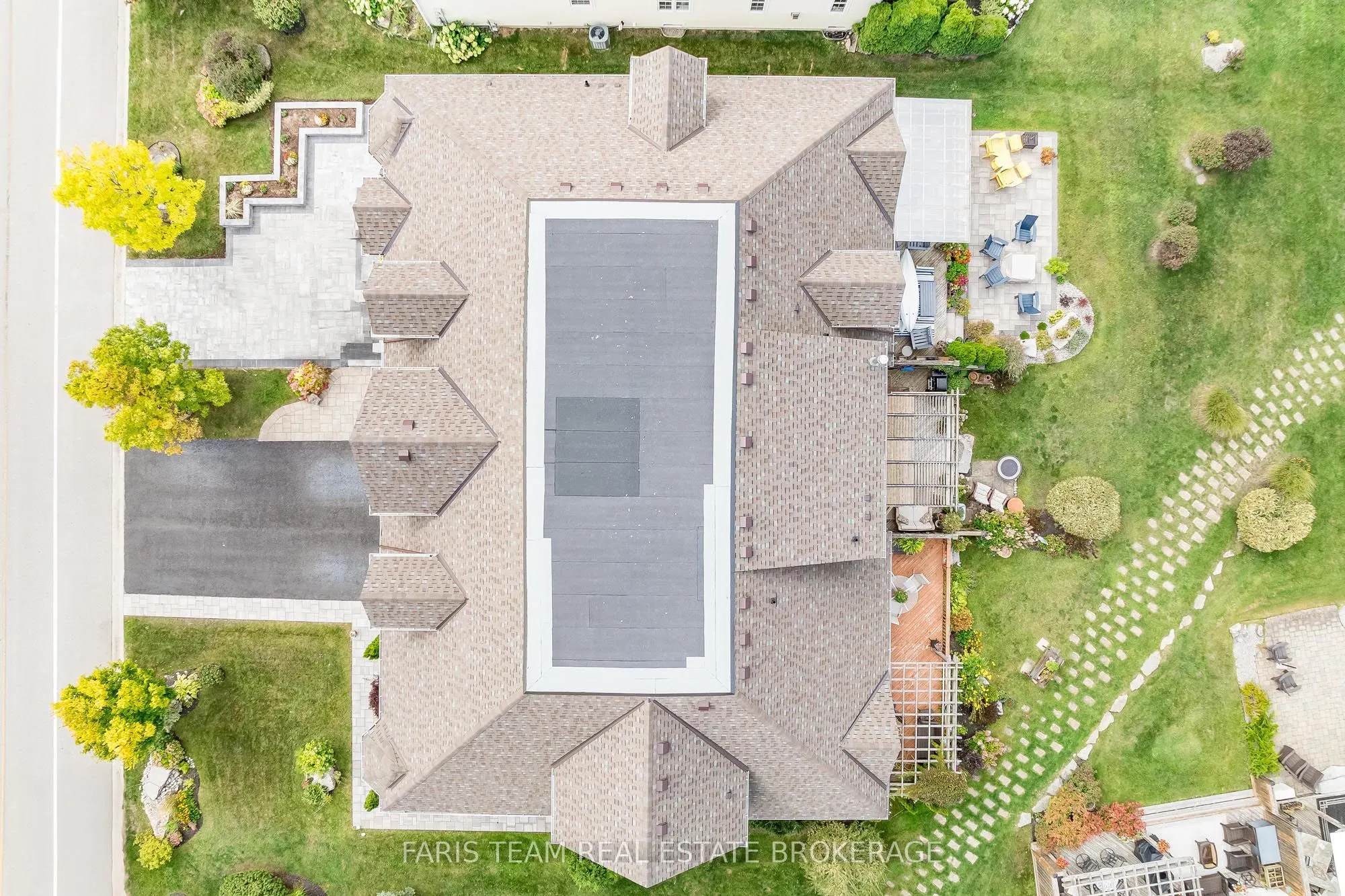 192 Wycliffe Cove