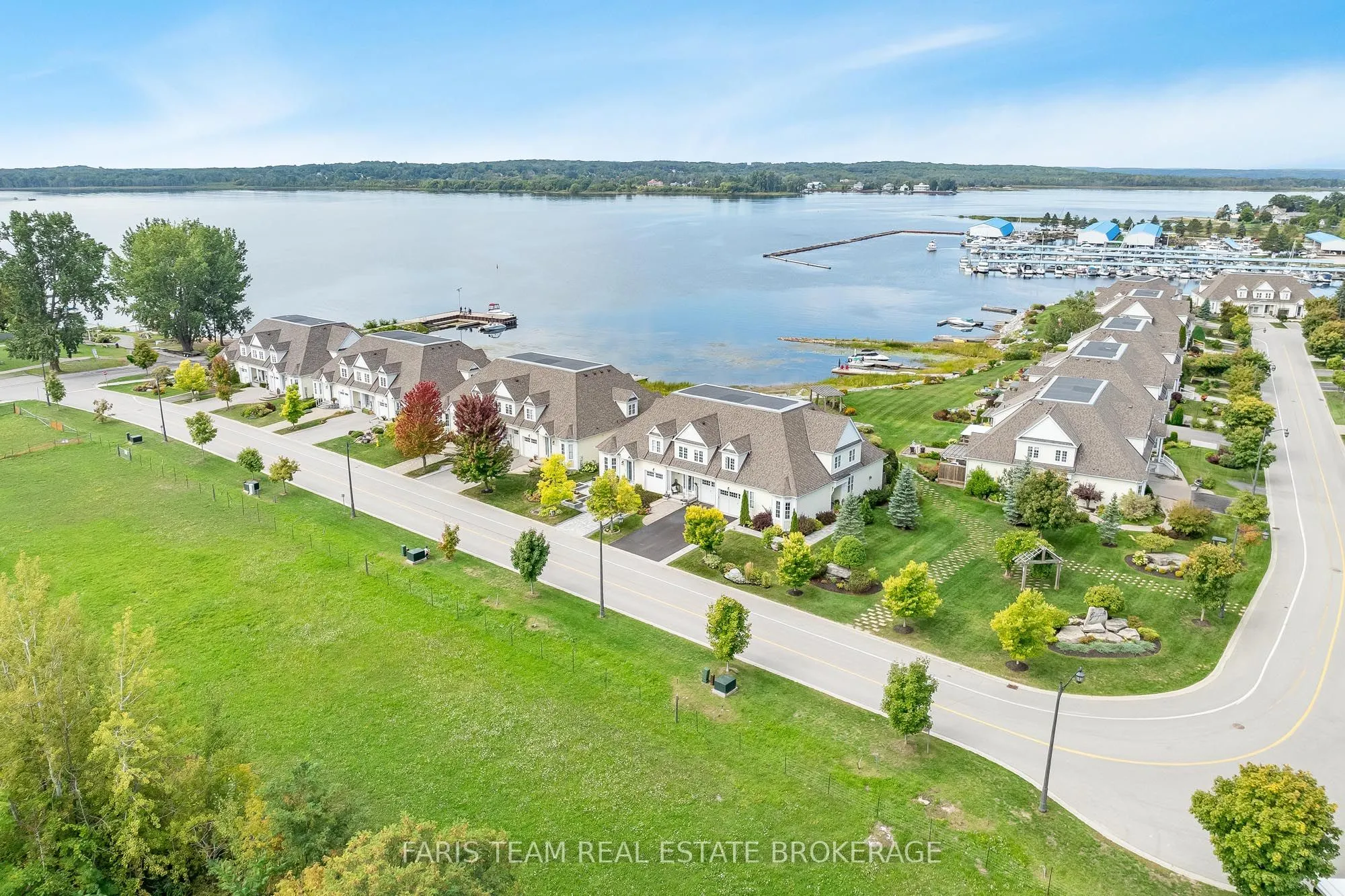 192 Wycliffe Cove