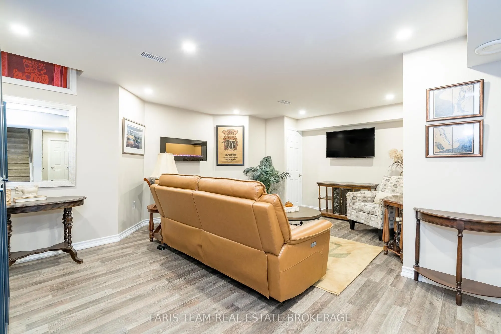 192 Wycliffe Cove