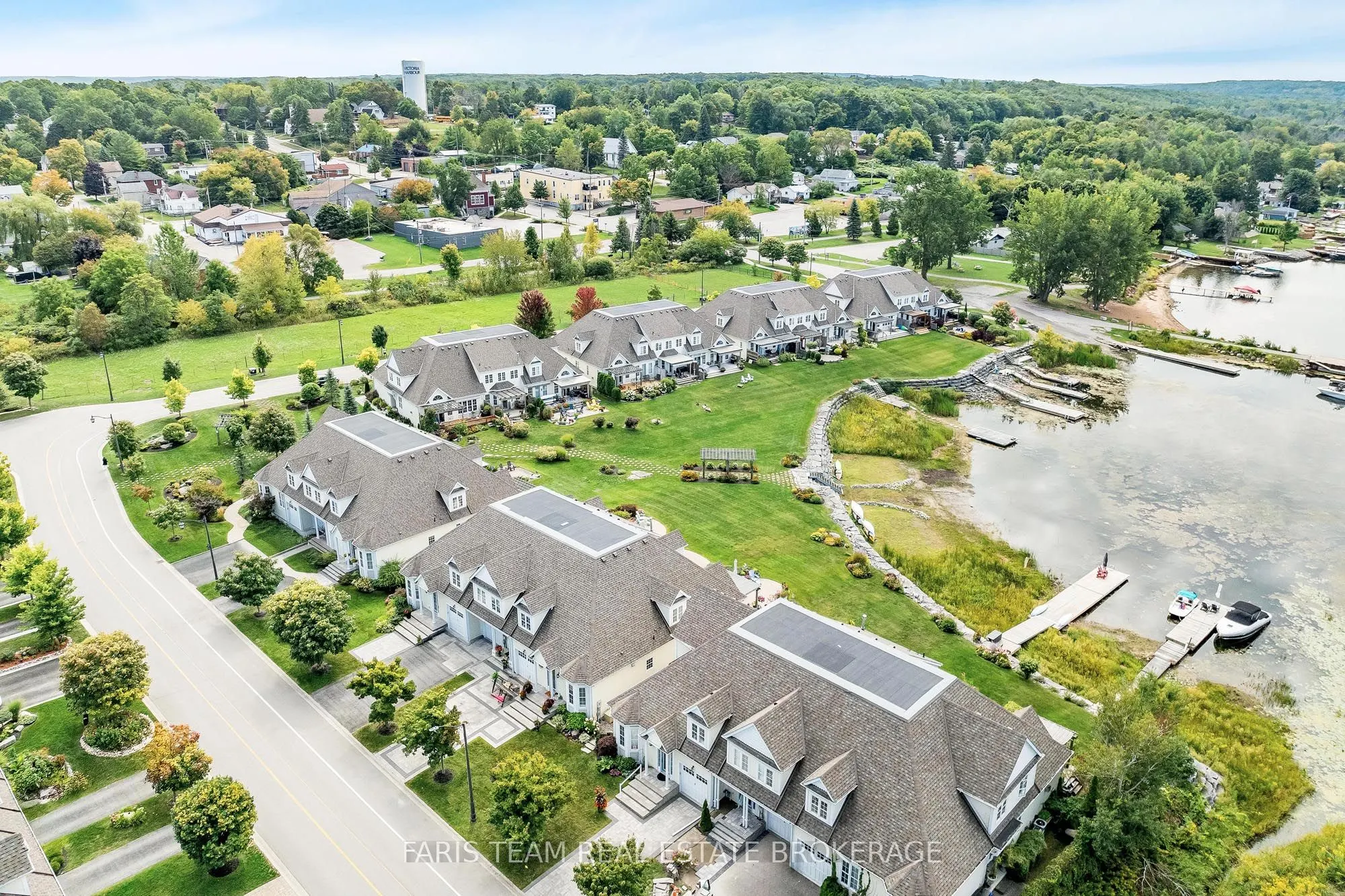 192 Wycliffe Cove